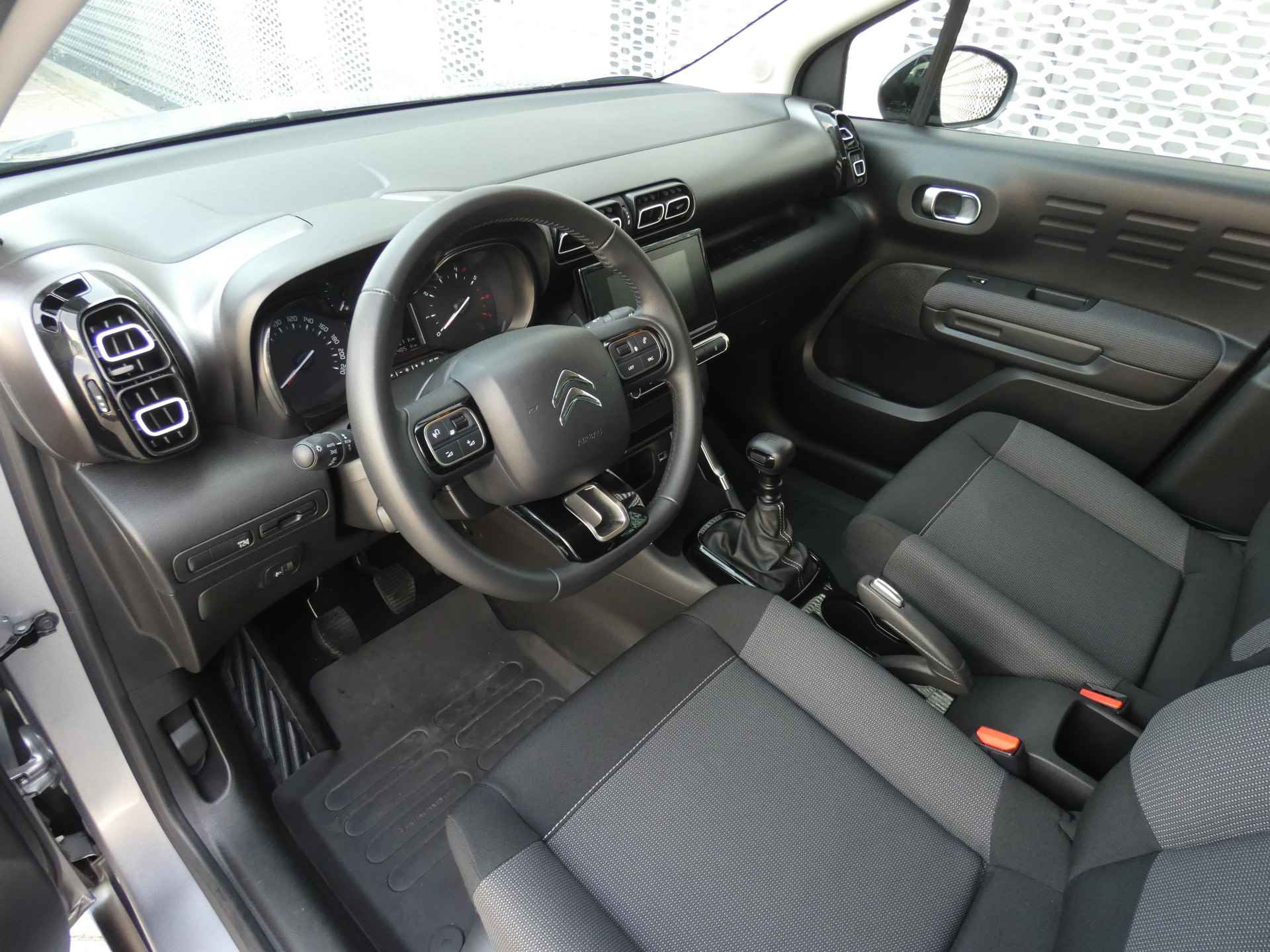 Citroën C3 Aircross 1.2 110PK Business ! Apple Carplay | Android Auto | Parkeerhulp | Stoelverwarming ! - 7/29
