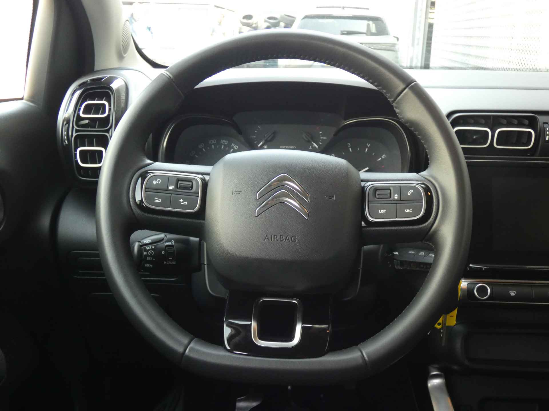 Citroën C3 Aircross 1.2 110PK Business ! Apple Carplay | Android Auto | Parkeerhulp | Stoelverwarming ! - 15/29