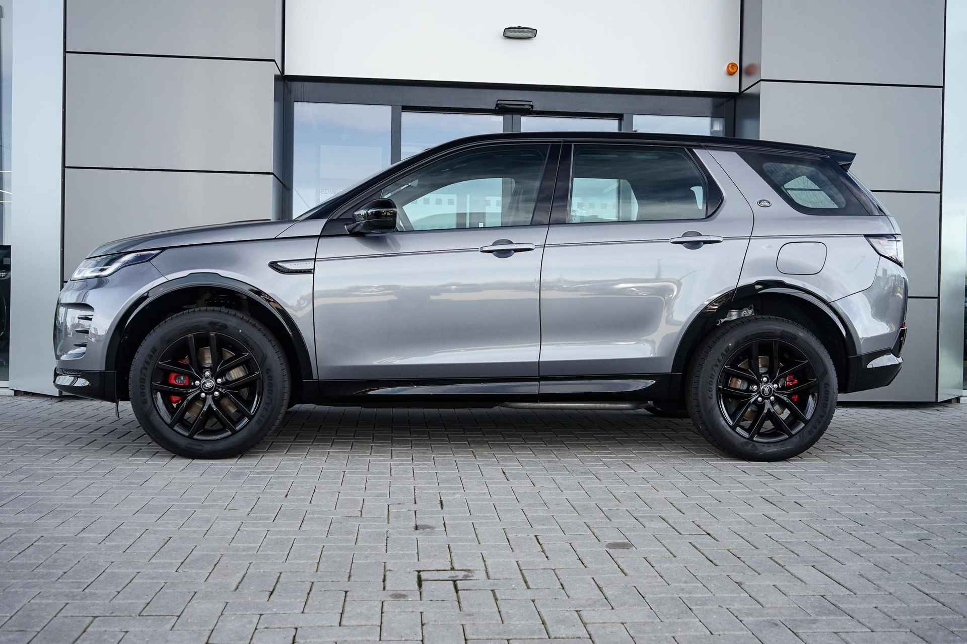 Land Rover Discovery Sport P300e 1.5 PHEV Dynamic SE | MY24 | Adaptive Cruise | 19" Gloss Black | Panoramadak - 3/29