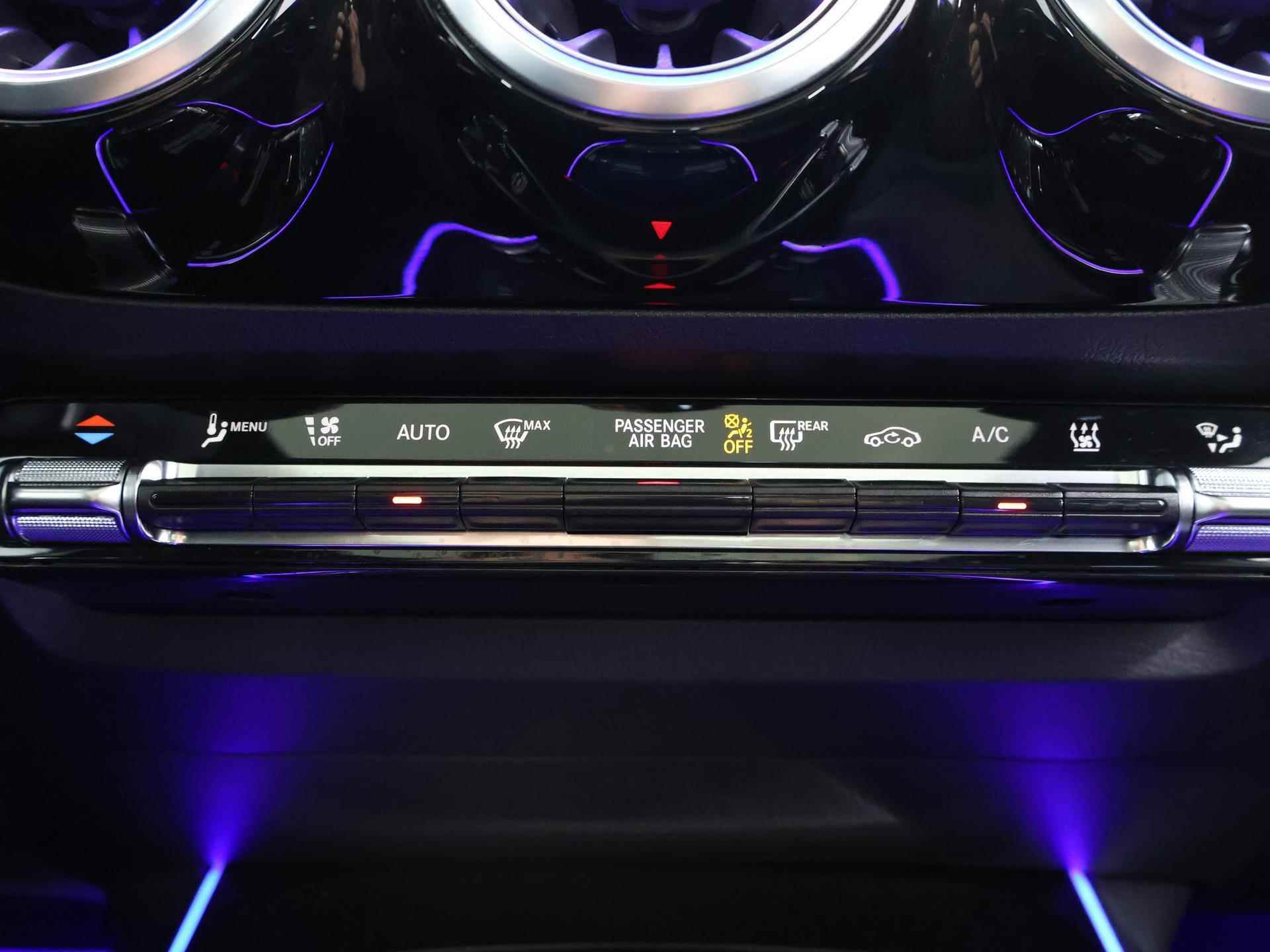 Mercedes-Benz GLA-klasse 250 e Business Solution AMG | Panoramadak | Sfeerverlichting | Nightpakket | 20'' Velgen | MBUX augmented reality | achteruitrijcamera | - 28/44
