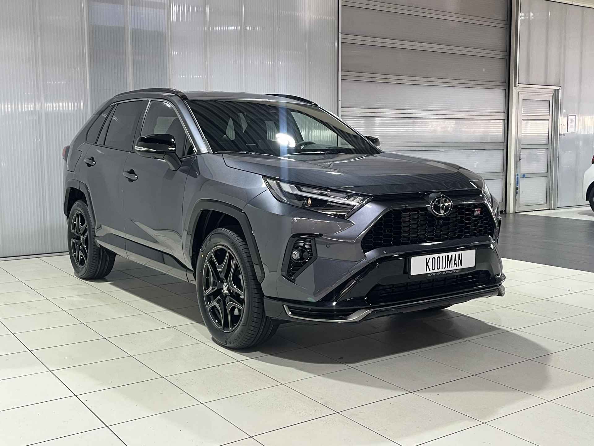 Toyota RAV4 2.5 Plug-in Hybrid AWD GR SPORT - 6/47