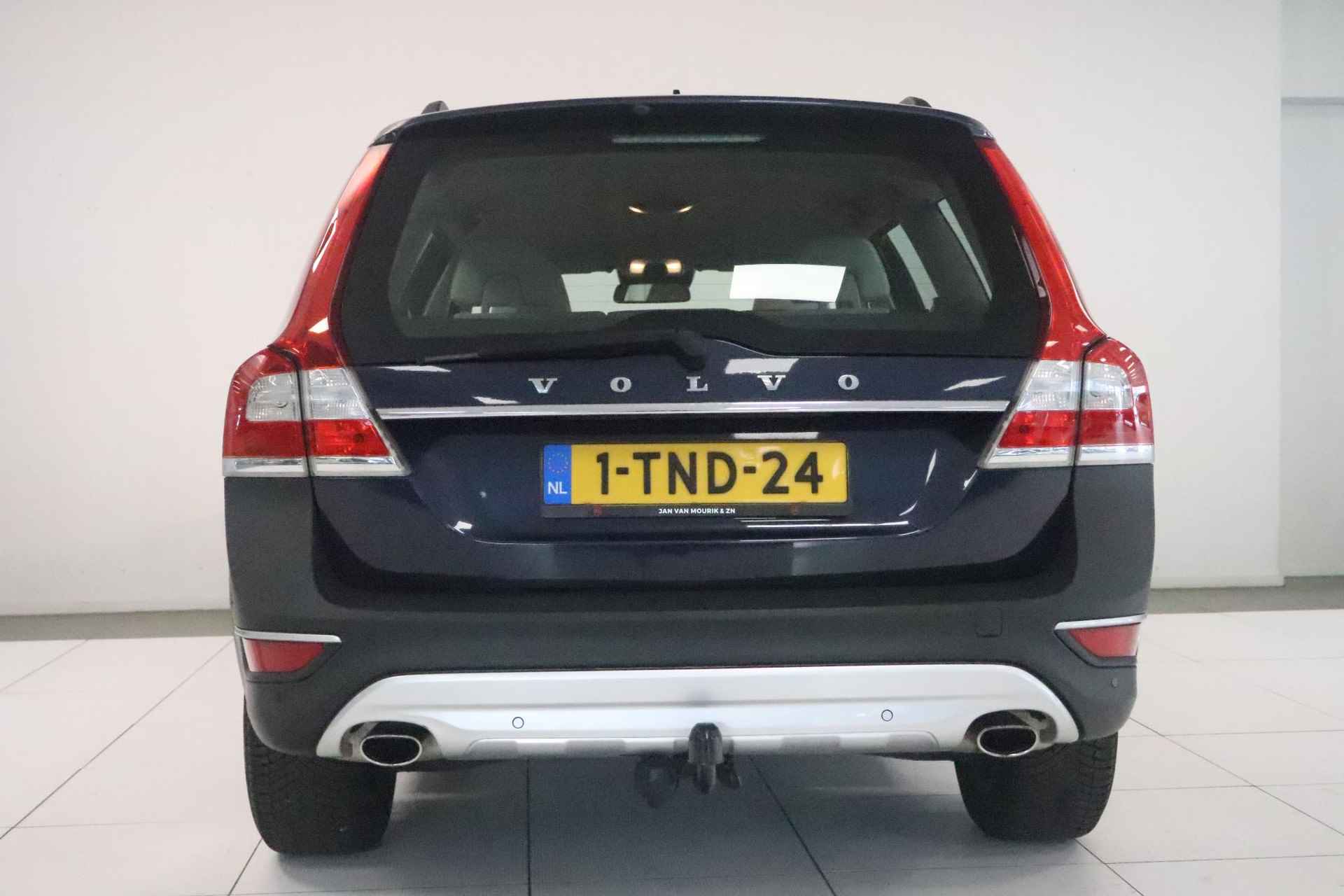 Volvo XC70 2.0 T5 FWD Nordic+ Automaat  | Trekhaak | Winter Line | Leder | - 32/35