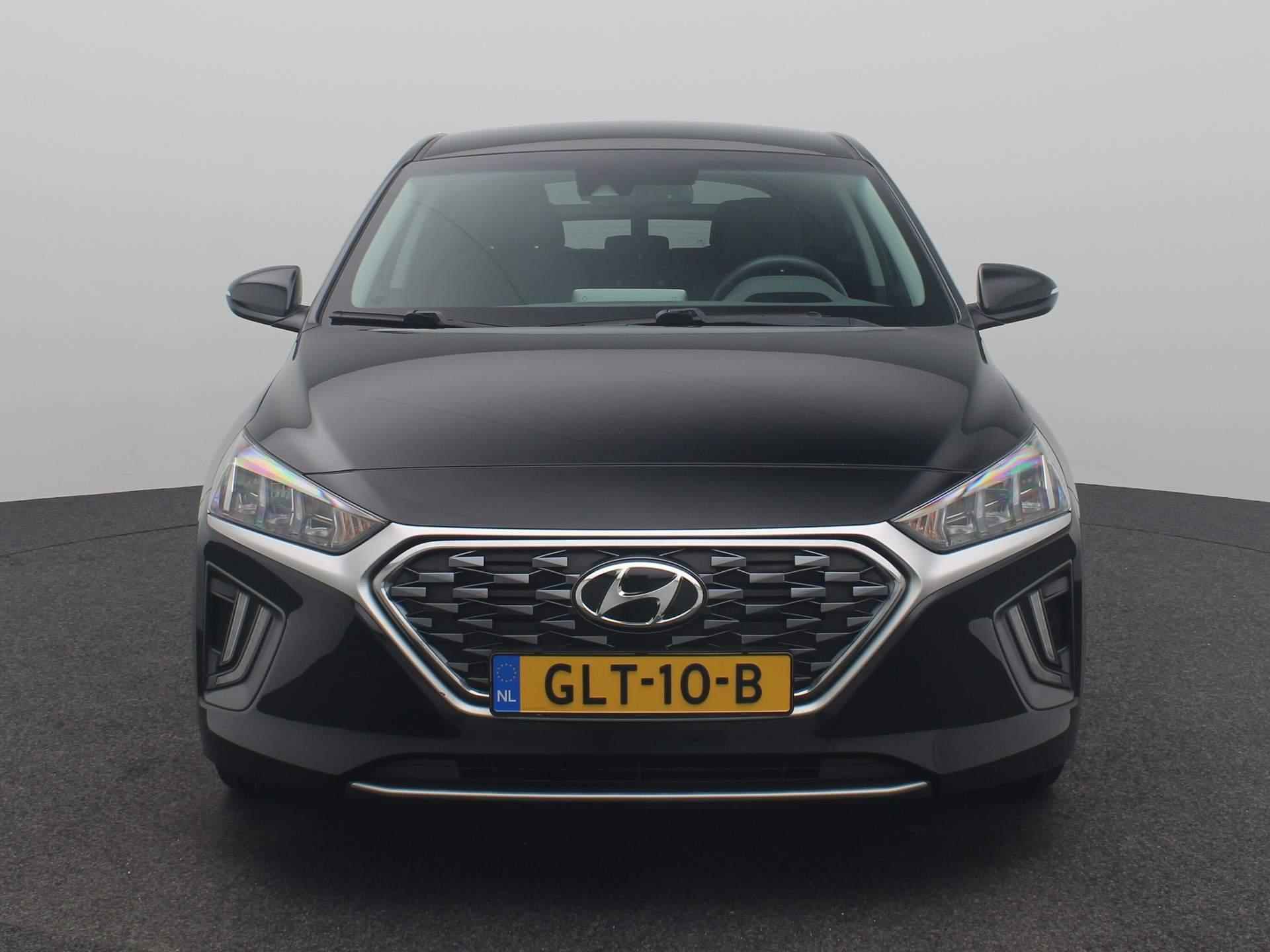 Hyundai IONIQ 1.6 GDi Comfort - 3/47