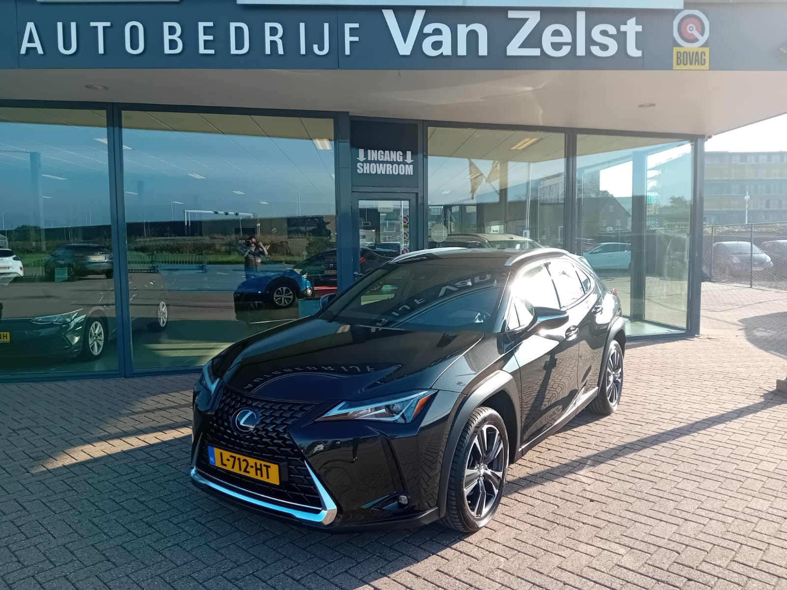 Lexus UX 200 Preference Line Automaat, Airco(automatisch), Multimediasysteem, Miracast, Bluetooth, Cruise control adaptief, Parkeersensor Zeer mooie auto, Fabrieksgarantie, BOVAG