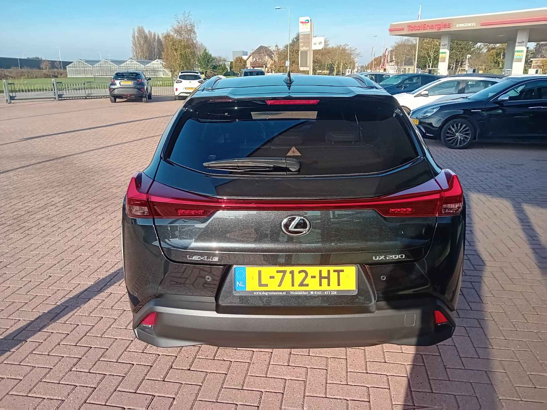 Lexus UX 200 Preference Line Automaat, Airco(automatisch), Multimediasysteem, Miracast, Bluetooth, Cruise control adaptief, Parkeersensor Zeer mooie auto, Fabrieksgarantie, BOVAG - 7/31