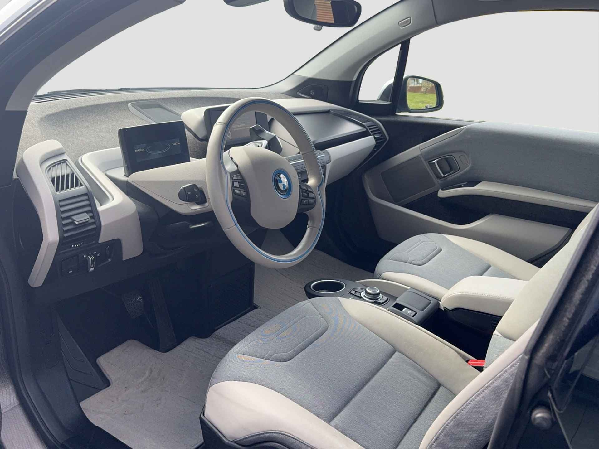 BMW i3 Advance | Warmtepomp | Adaptive | Harman Kardon | Leder - 9/33