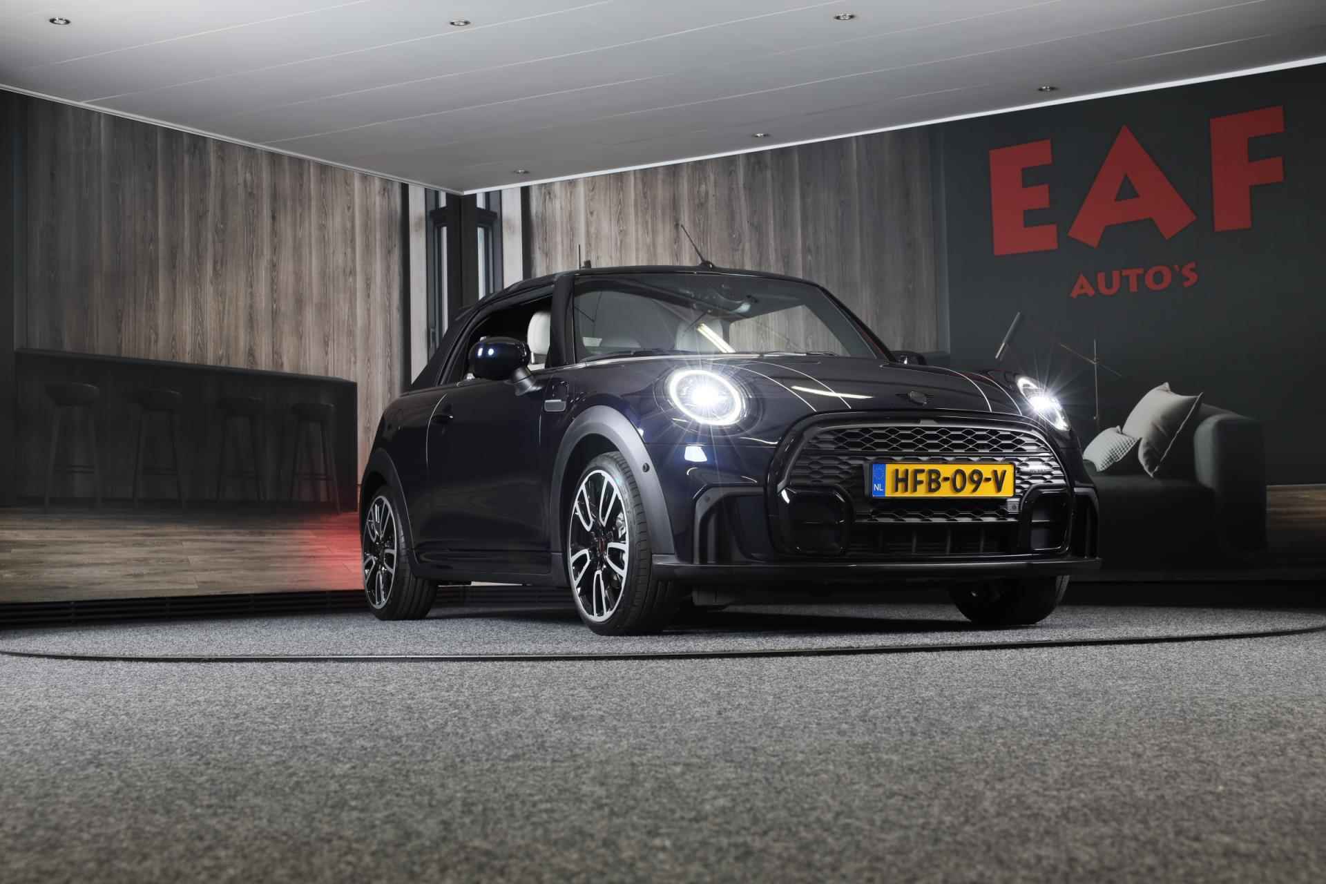 Mini Mini Cabrio 1.5 Cooper JCW Pakket / Aut / Navi / Cc / Leder / Digital Cockpit / Sfeerverlichting / Windscherm / Led / Pdc - 19/50