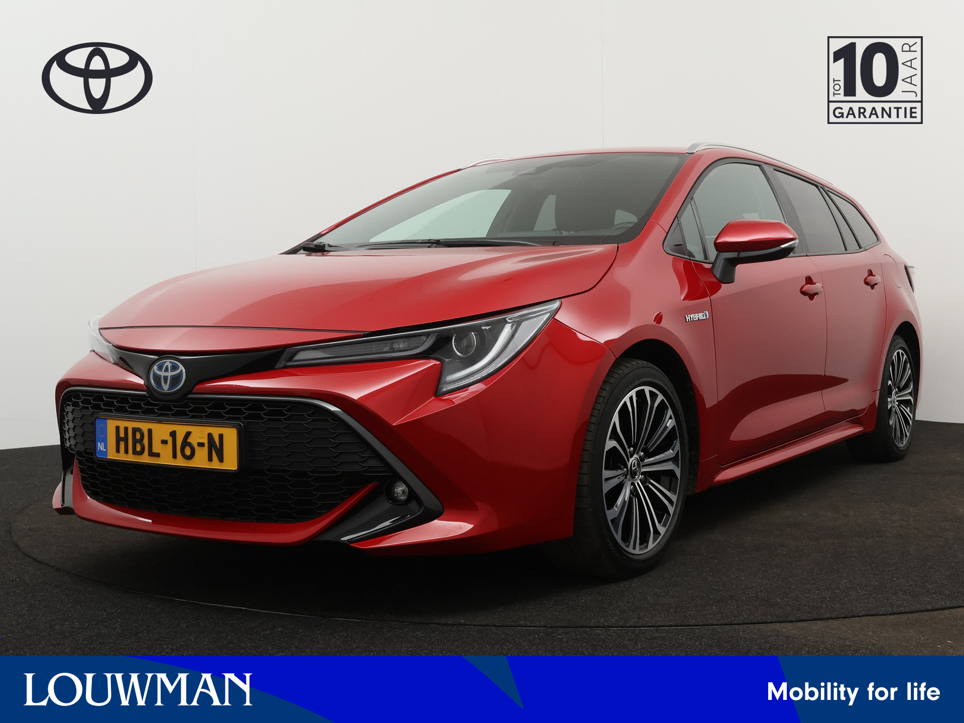 Toyota Corolla Touring Sports 1.8 Hybrid Dynamic Limited | Navigatie | Camera | Trekhaak | Stoel en stuurwiel verwarmd | LM velgen | Climate Control | Cruise Control Adaptief |