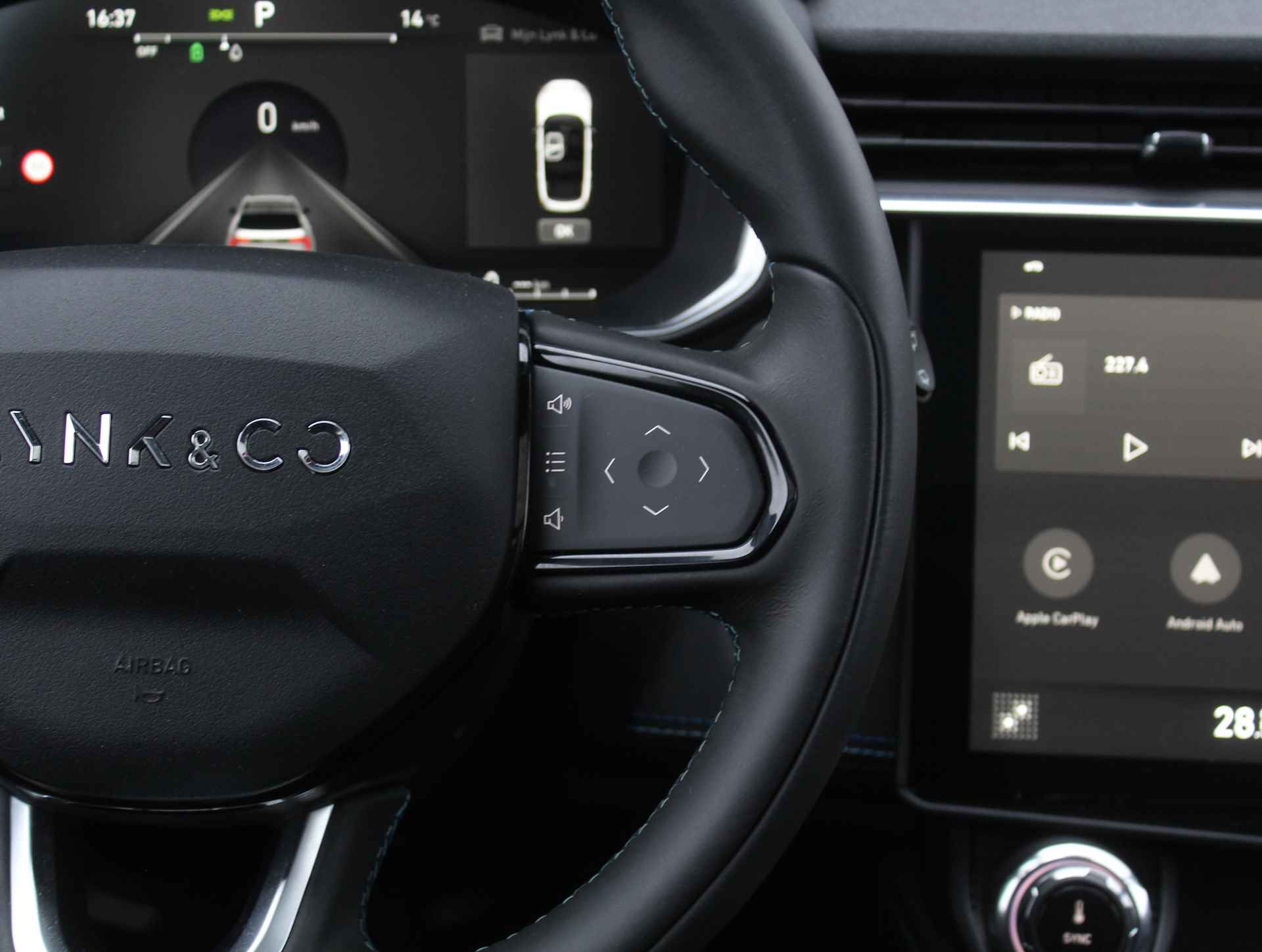 Lynk & Co 01 1.5 CARPLAY | LED | WIFI | CAMERA360 | DAB | ADAPCRUISE | PANODAK - 33/56