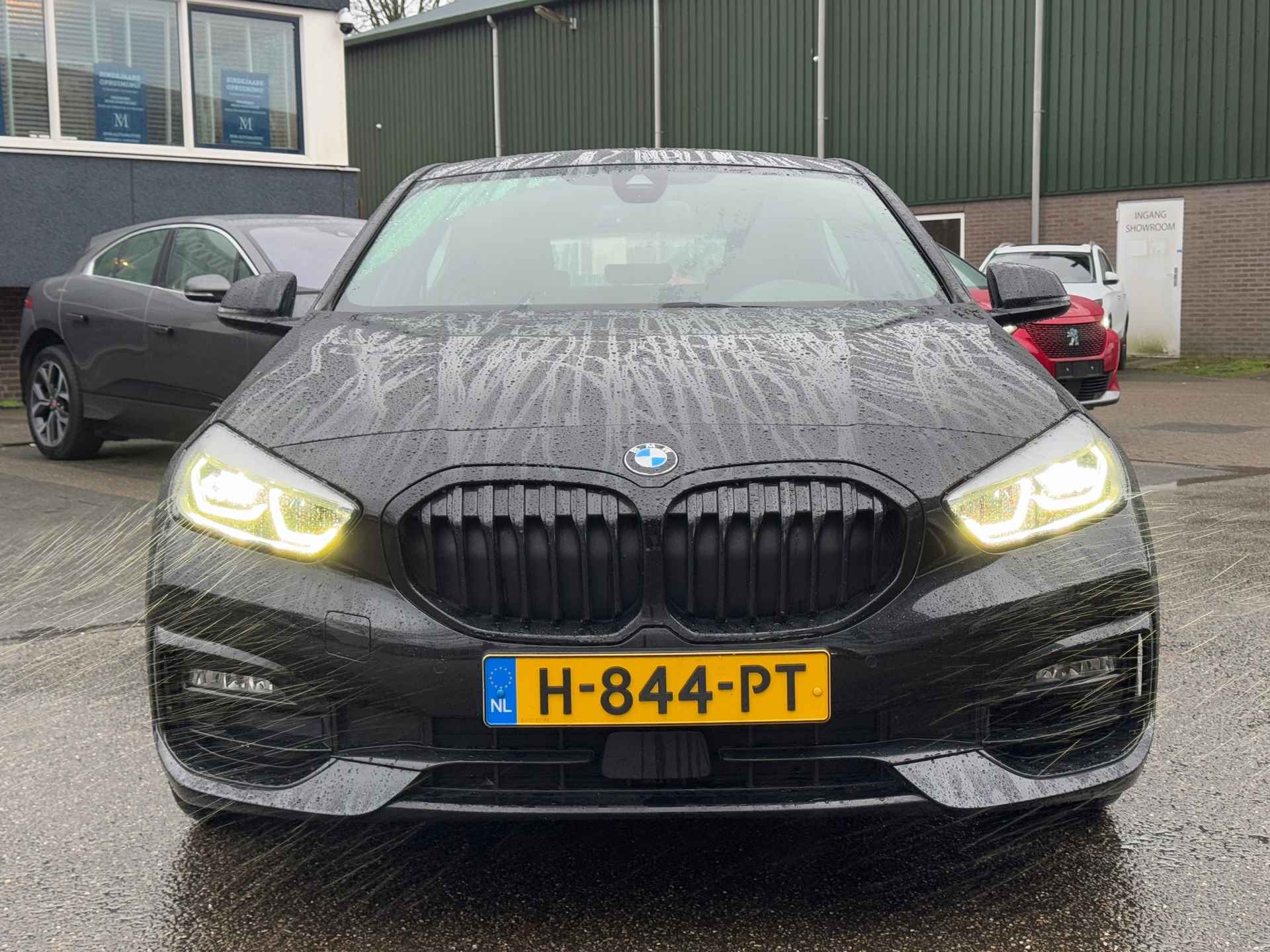 BMW 1-serie 118i Executive Edition | ORIG. NL. | SUPER NETTE AUTO | RIJKLAAR incl. 12mnd BOVAG GARANTIE - 3/38