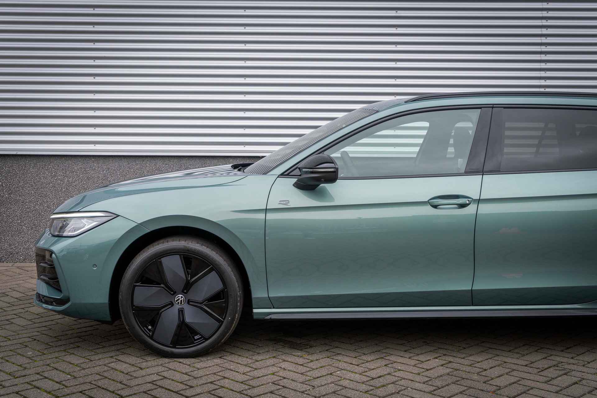 Volkswagen Passat Variant R-Line Edition | Inclusief € 1000,- inruilvoordeel - 7/48