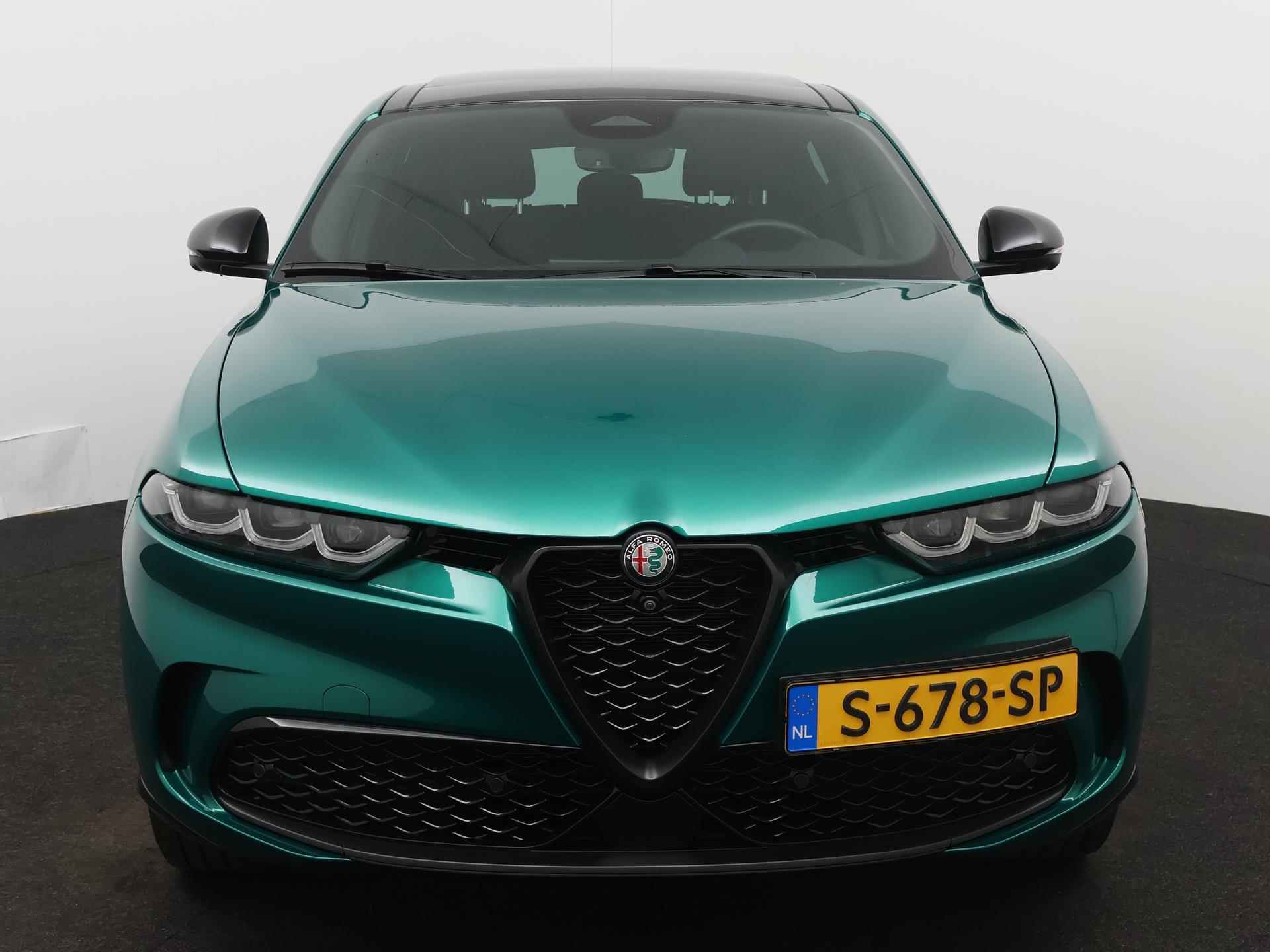 Alfa Romeo Tonale 1.3T PHEV Veloce Plug-in 280pk | Groot Navigatie | Apple/Android auto| Electrisch Schuif/kanteldak | Stoel/stuurverwarming | LMV 19" | - 13/22