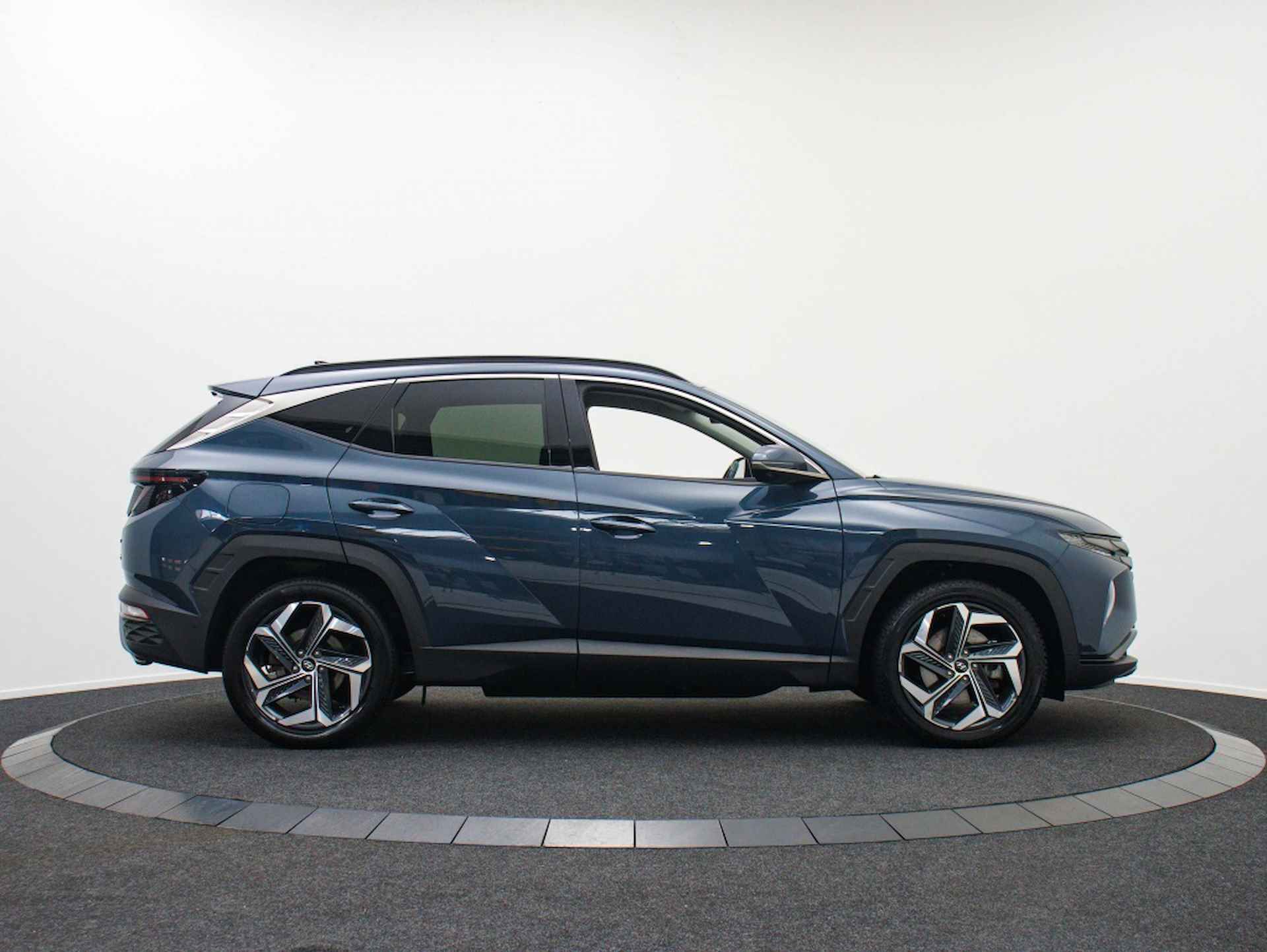 Hyundai Tucson 1.6 T-GDI PHEV Premium | Private lease 699 p.m. - 6/48