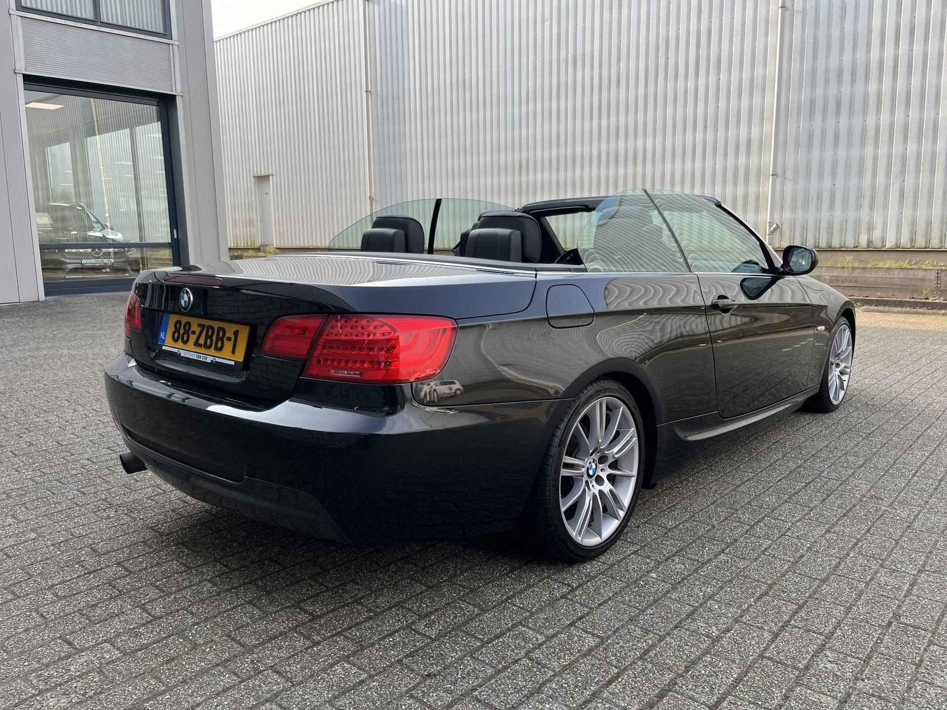 BMW 3-serie Cabrio 320i High Executive !! NIEUWJAARSDEAL !! - 68/116