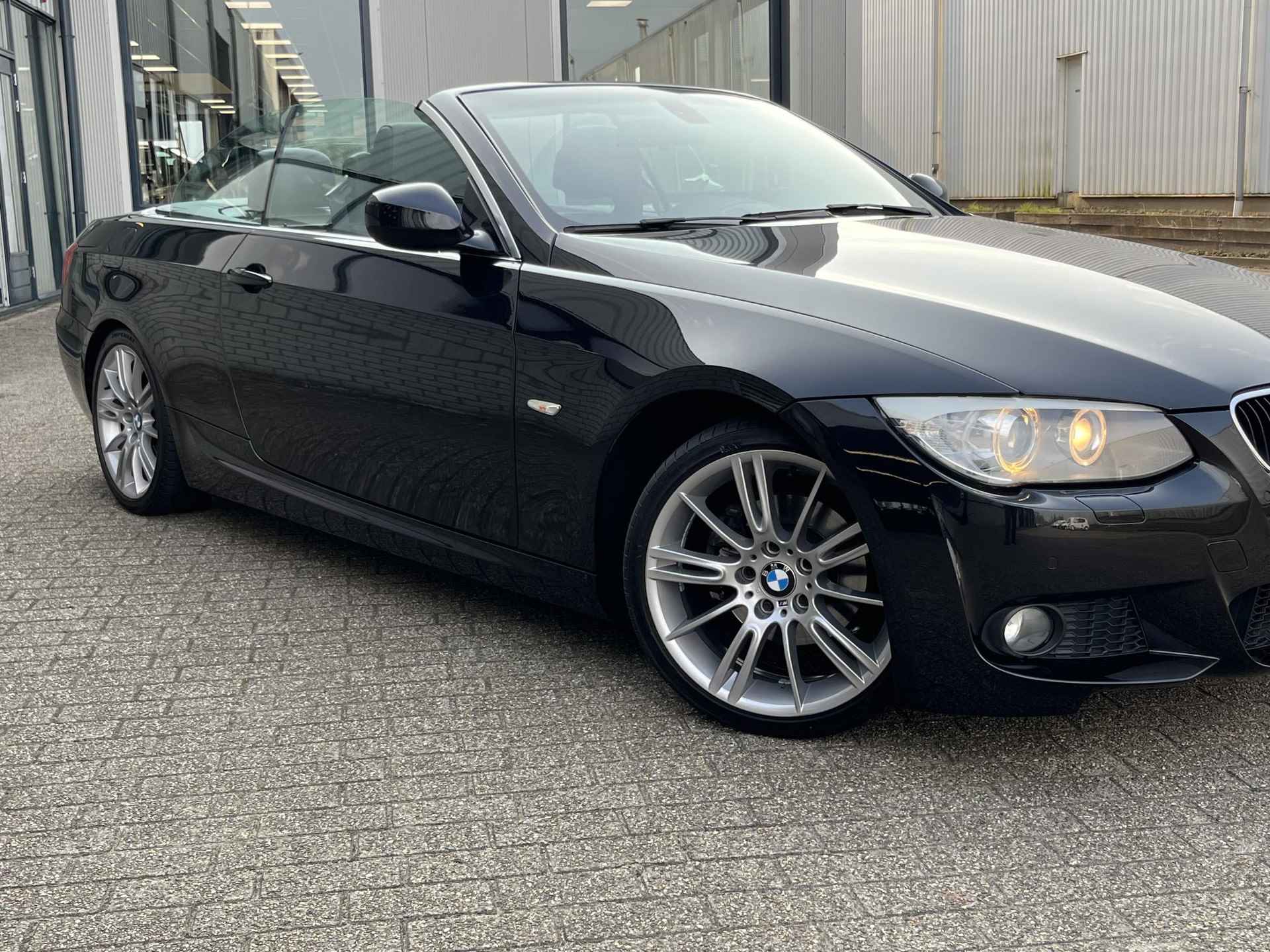 BMW 3-serie Cabrio 320i High Executive !! NIEUWJAARSDEAL !! - 95/116