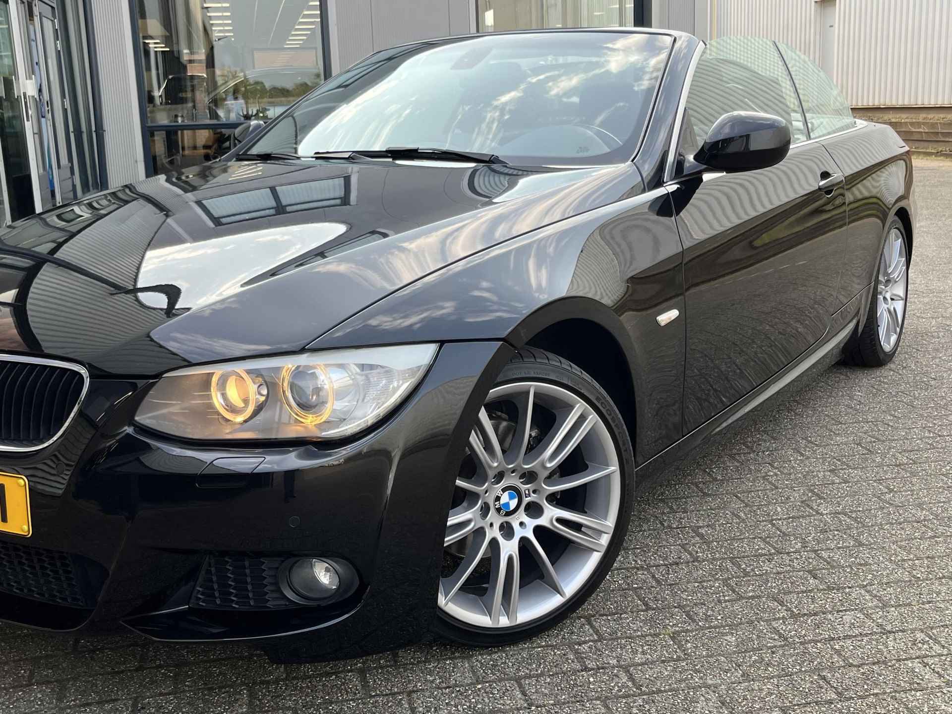 BMW 3-serie Cabrio 320i High Executive !! NIEUWJAARSDEAL !! - 99/116