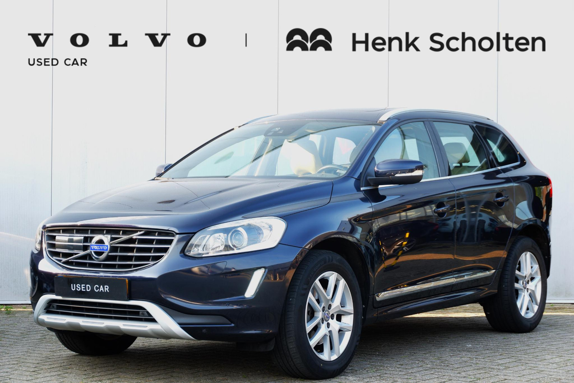 Volvo XC60 D5 AUT6 220PK Polar+, Trekhaak afneembaar, Panoramadak, Achteruitrijcamera, BLIS Dodehoekassistent, Adaptieve Cruise Control, Lederen Bekleding, Stuurverwarming, Stoelverwarming, Bi-Xenon koplampen, Elektrische achterklep