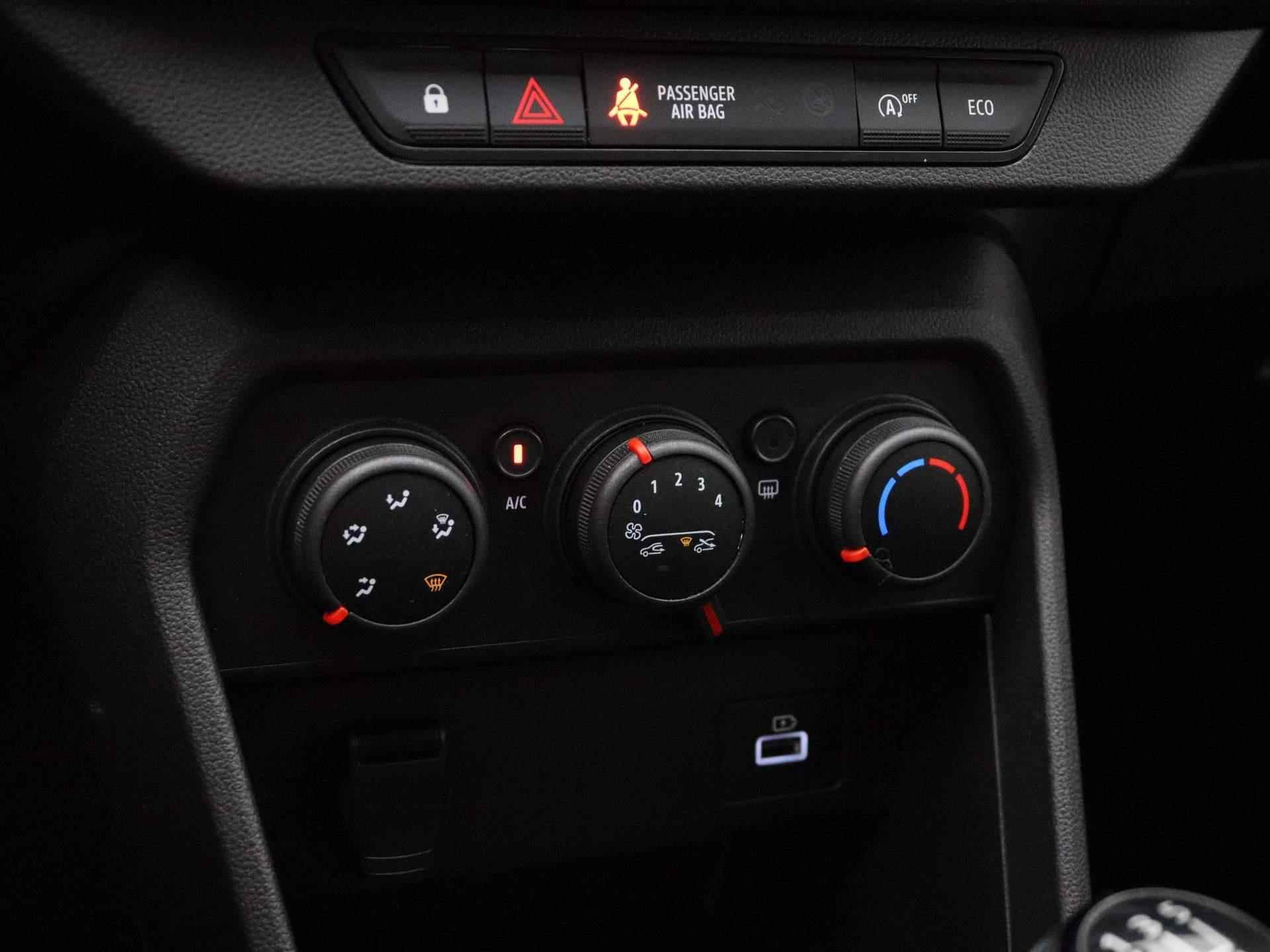 Dacia Sandero TCe 90 Expression | Navigatie met Apple CarPlay & Android Auto | Airco | Parkeersensoren - 18/28