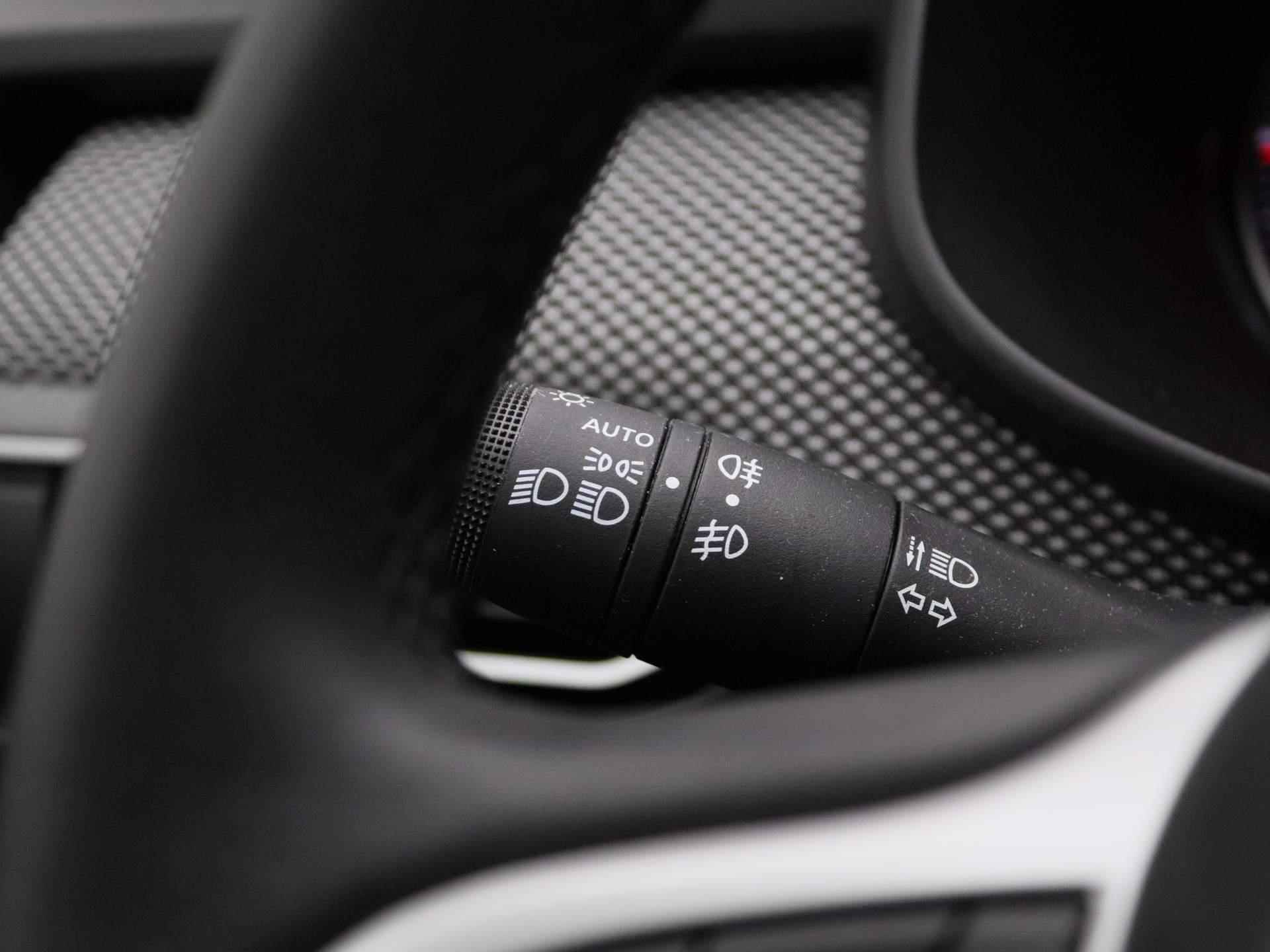 Dacia Sandero TCe 90 Expression | Navigatie met Apple CarPlay & Android Auto | Airco | Parkeersensoren | Metaalkleur | - 21/28