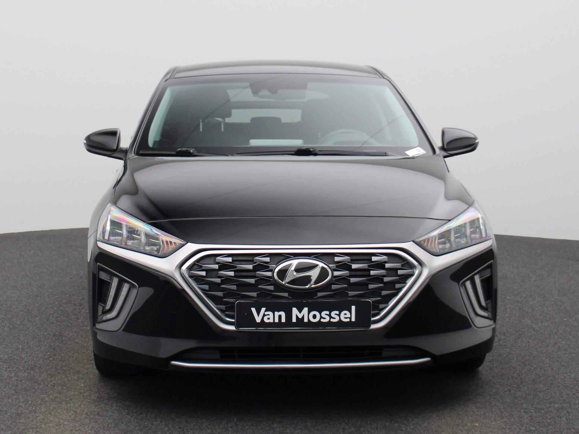 Hyundai IONIQ 1.6 GDi i-Motion - Plus | Navigatie | Climate-Control | Camera | Cruise-Control | - 3/36