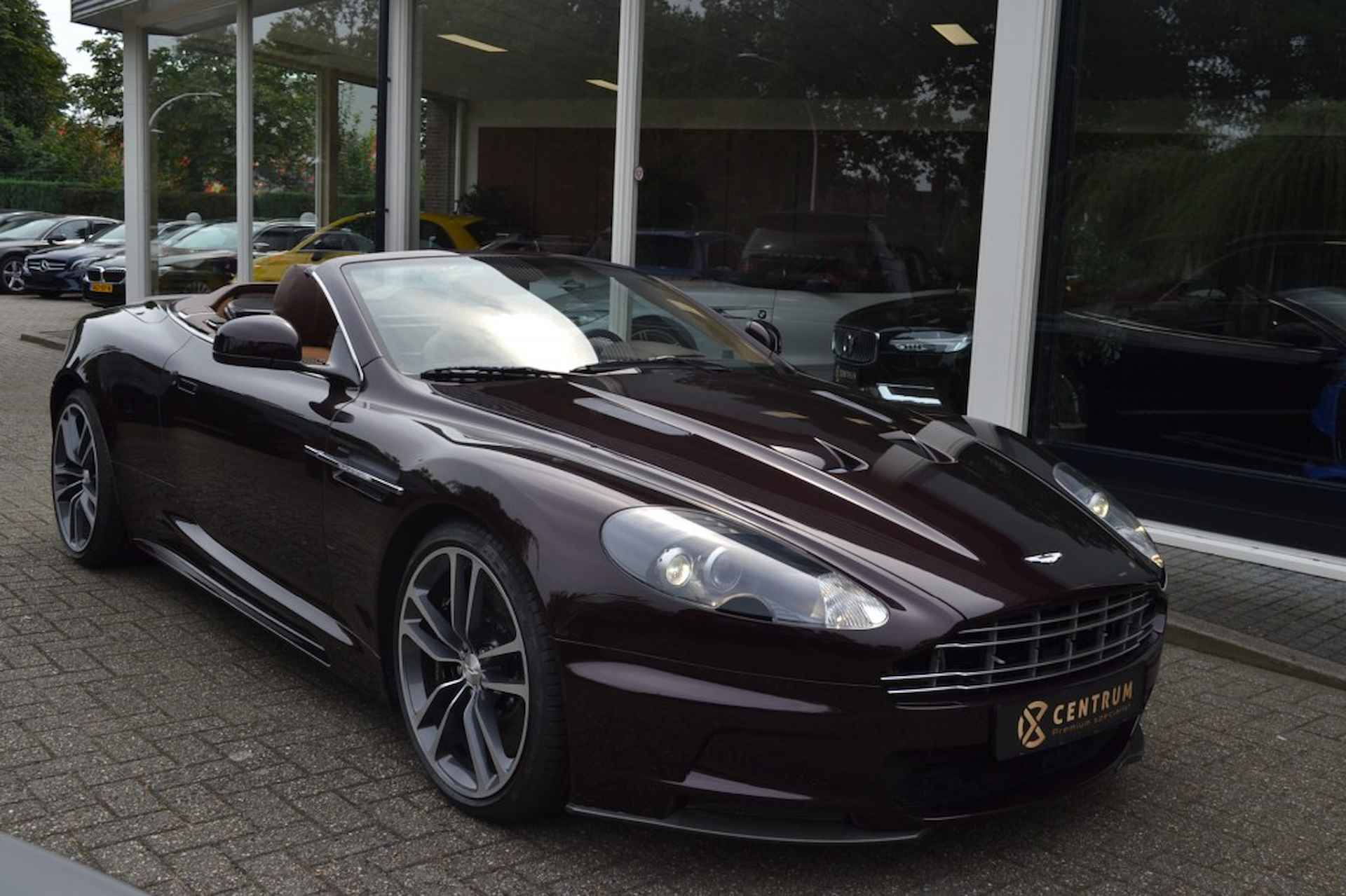 ASTON MARTIN Dbs DBS Volante 6.0 V12 - 4/22