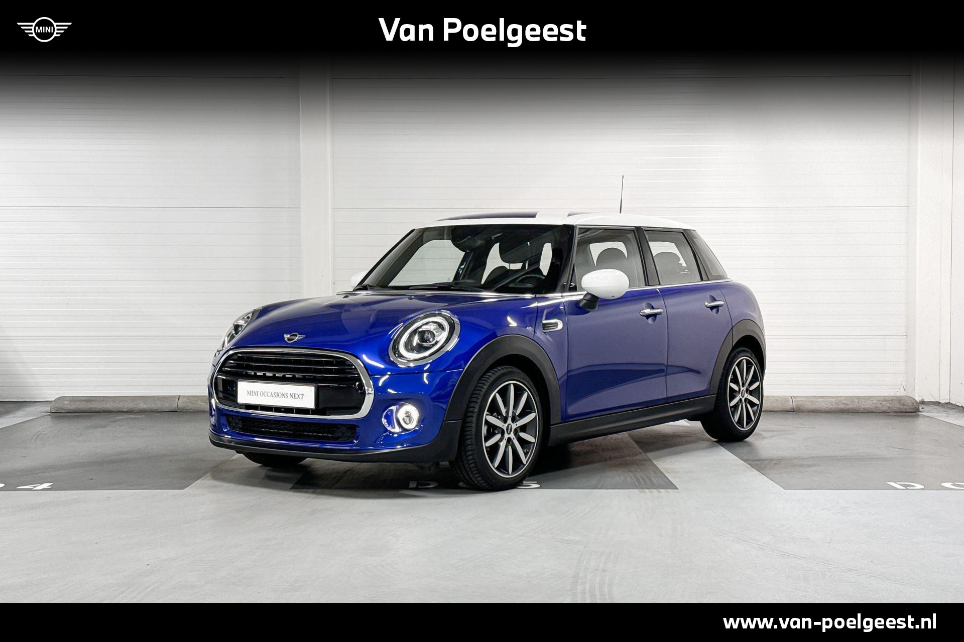 MINI 5-deurs Cooper | Apple CarPlay | Park Distance Control | Comforttoegang