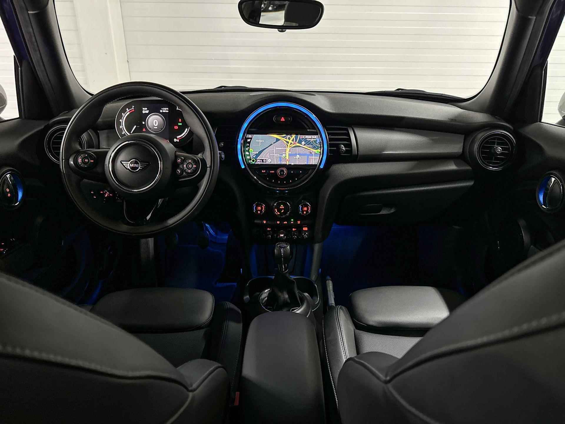 MINI 5-deurs Cooper | Apple CarPlay | Park Distance Control | Comforttoegang - 18/22