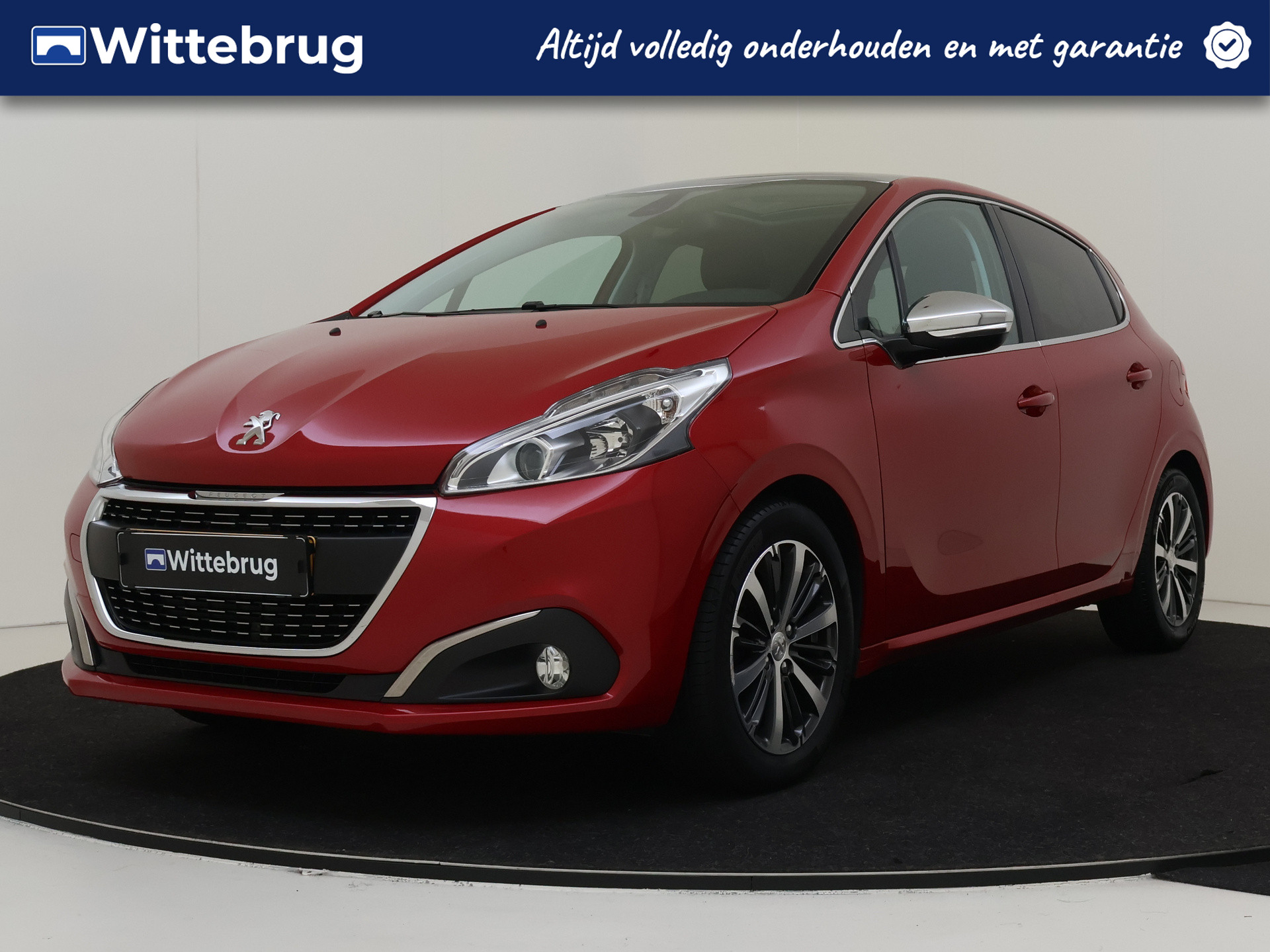 Peugeot 208 1.2 PureTech Allure 5 deurs | Navigatie | Panorama dak | Climate Control