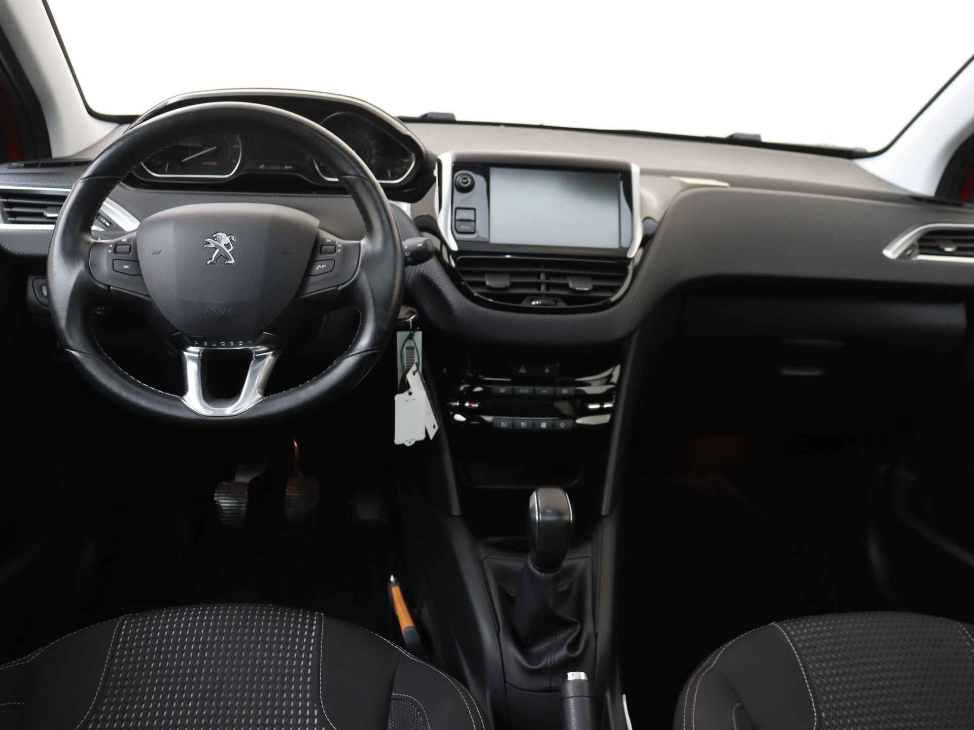 Peugeot 208 1.2 PureTech Allure 5 deurs | Navigatie | Panorama dak | Climate Control - 6/34