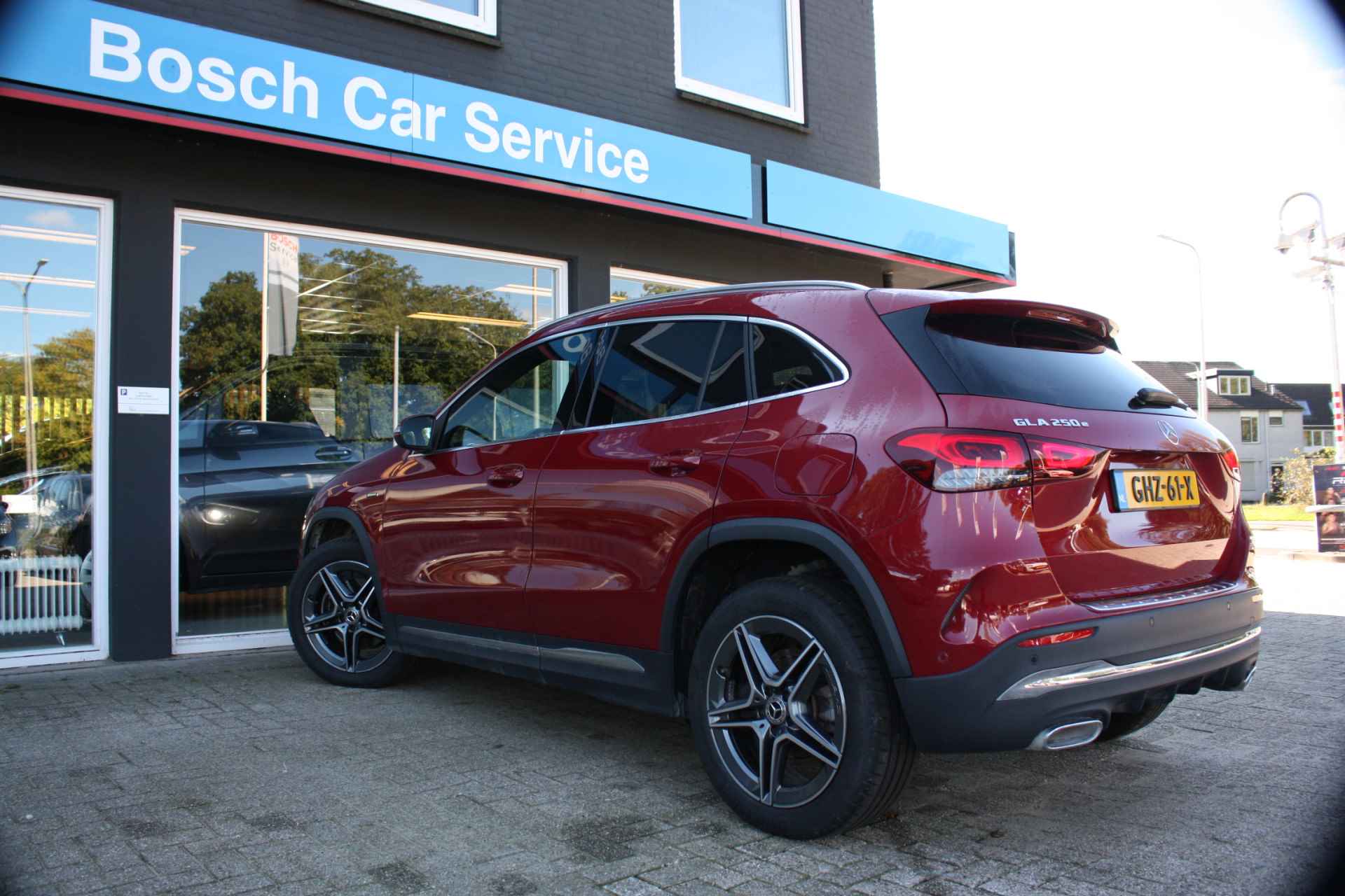 Mercedes-Benz GLA 250 e Business Solution AMG Limited | Pano | Camera | Half leder - 13/75