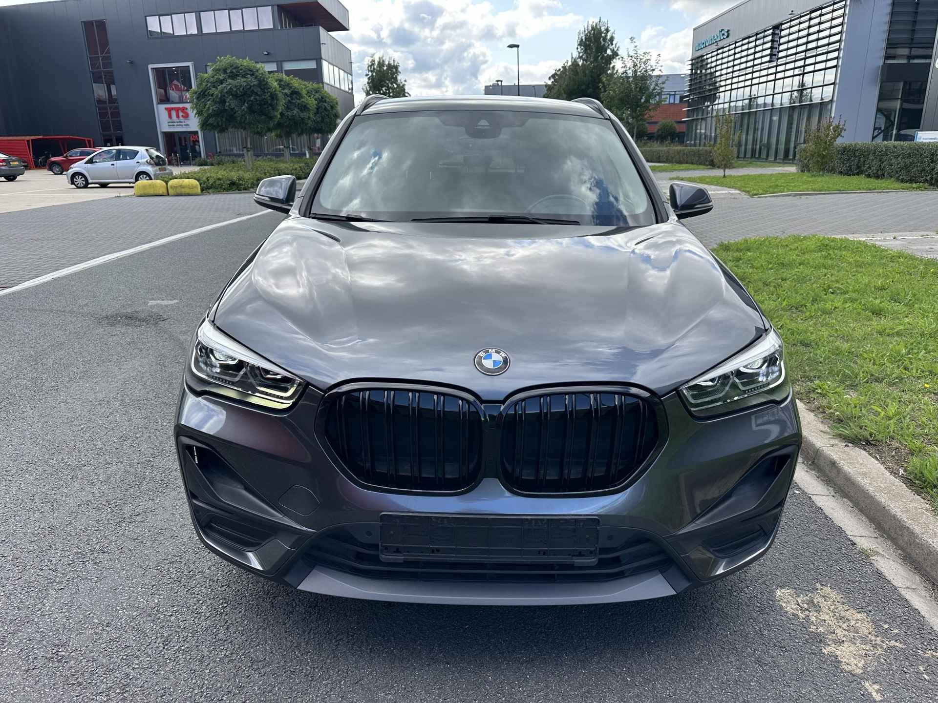 BMW X1 xDrive25e Executive - 9/24