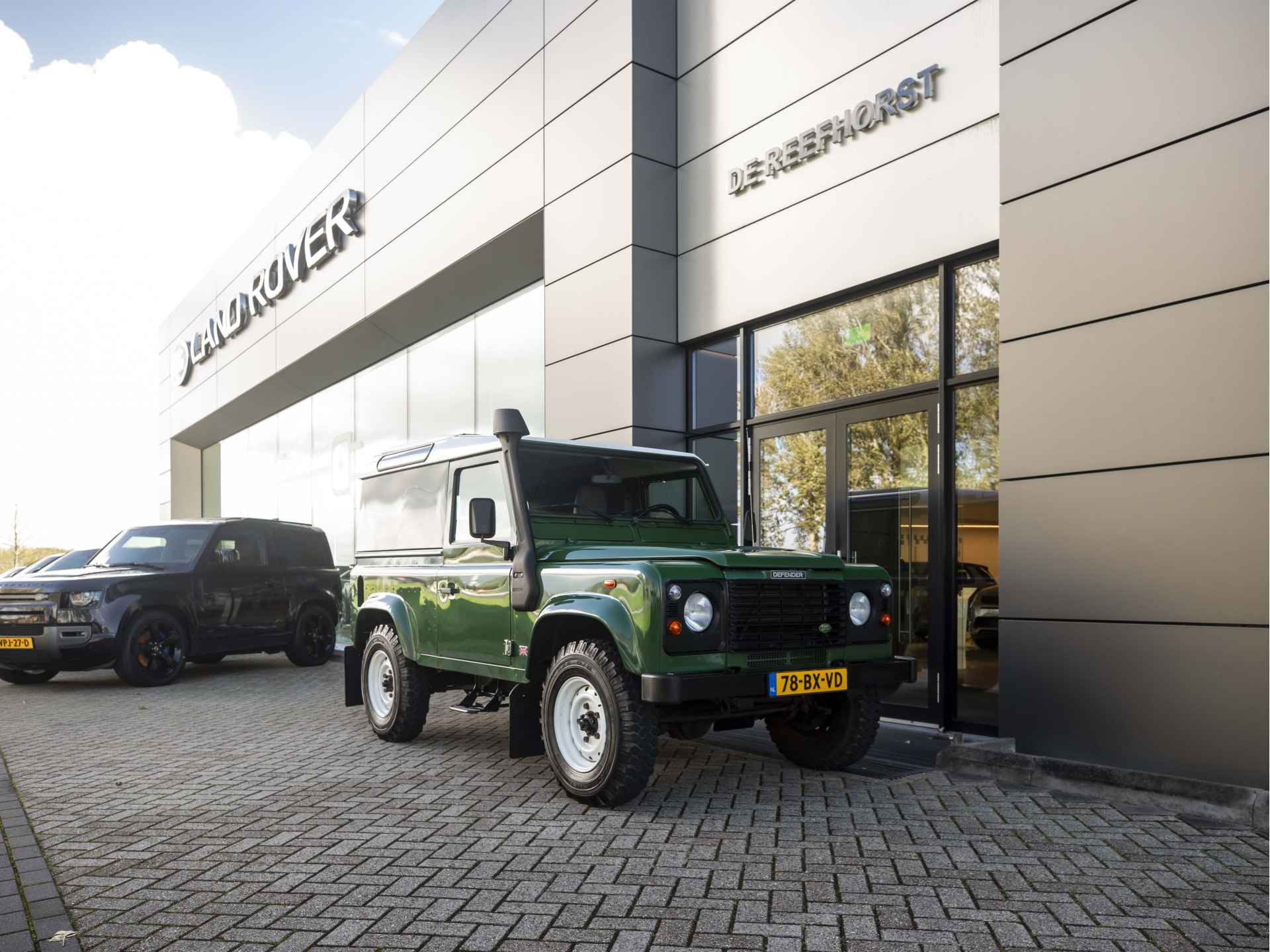 Land Rover Defender 2.5 Td5 Hard Top 90" S | Uniek | Uitstekende Conditie | Origineel | Nieuw door ons geleverd | - 9/39