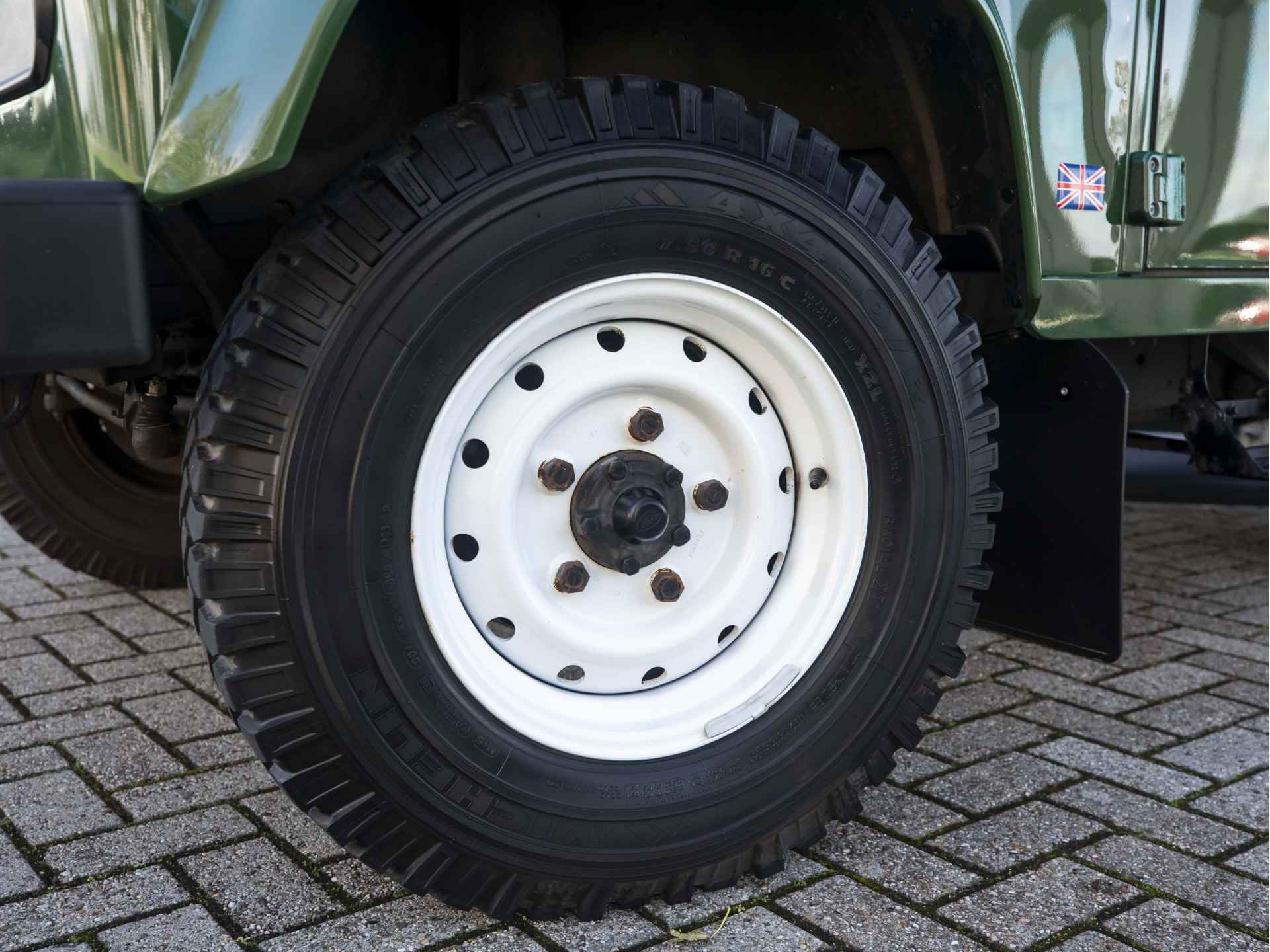 Land Rover Defender 2.5 Td5 Hard Top 90" S | Uniek | Uitstekende Conditie | Origineel | Nieuw door ons geleverd | - 16/39