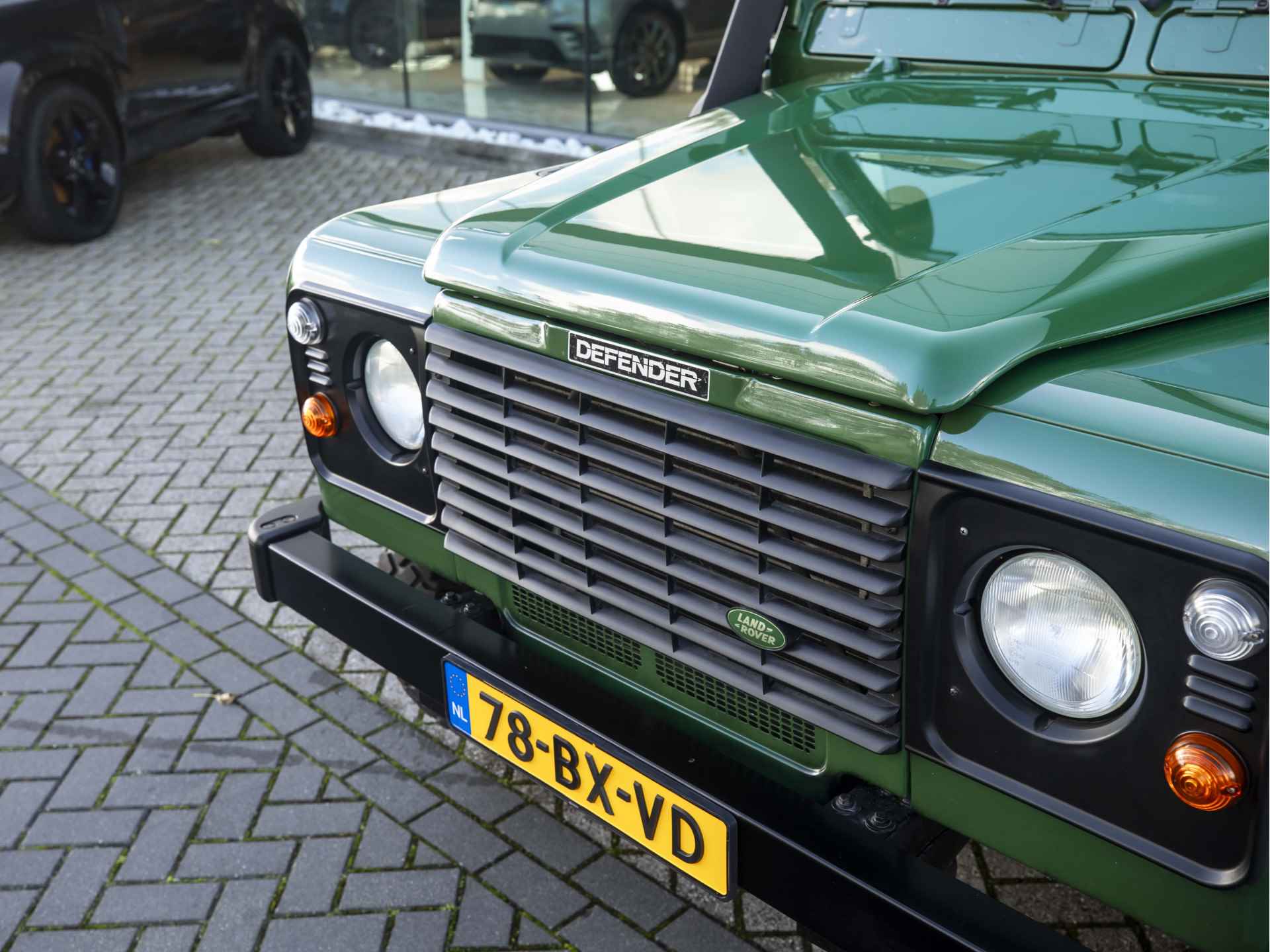 Land Rover Defender 2.5 Td5 Hard Top 90" S | Uniek | Uitstekende Conditie | Origineel | Nieuw door ons geleverd | - 21/39