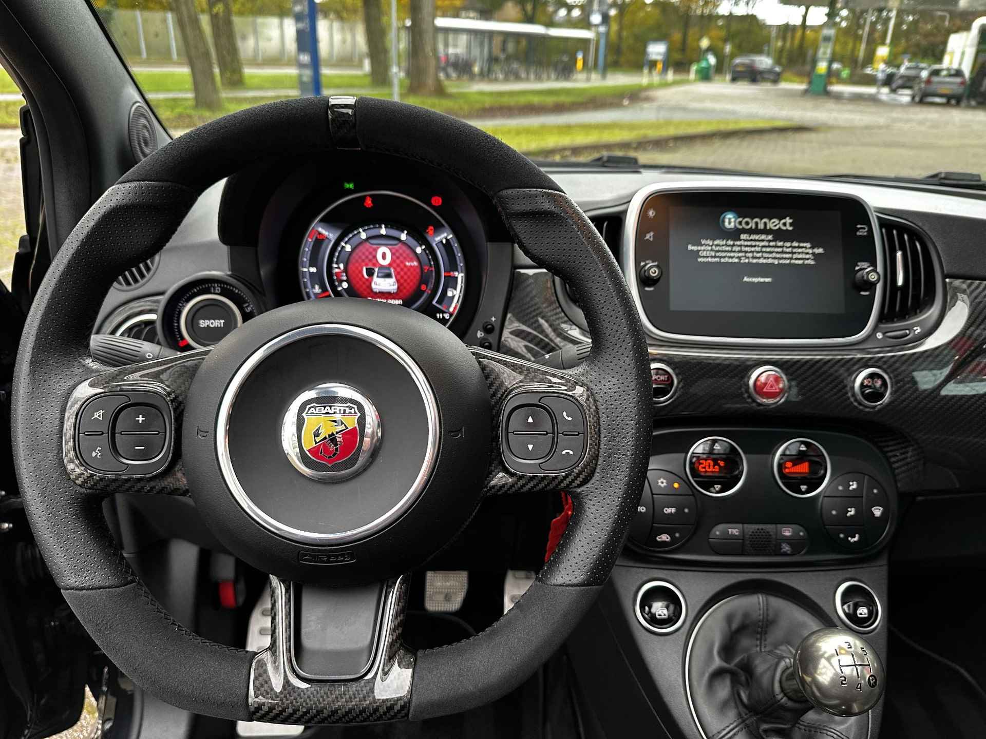 Abarth 595 1.4 T-Jet 500 C Competizione | CARBON | SABELT | OZ Ultraleggera | Carplay | BEATS | Navi - 16/31