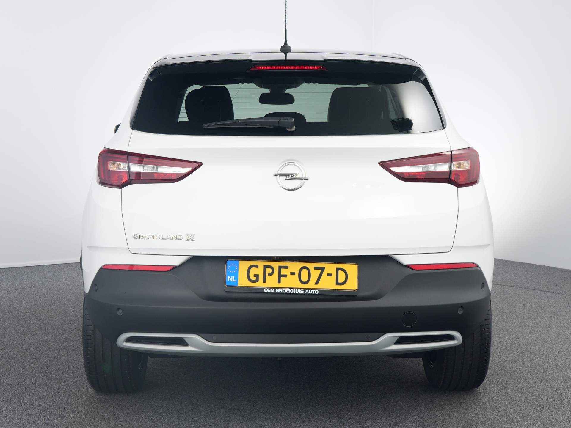 Opel Grandland X 1.2 Turbo Business Edition | Automaat | Stoel en stuurverwarming | Cruise Controle | Clima | Apple C | Stoel en stuurverwarming | Cruise Controle | Clima | Apple Carplay / Android Auto - 6/26