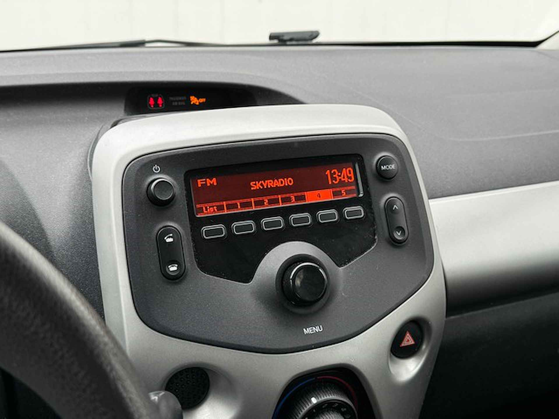 Citroën C1 1.0 e-VTi Feel met Airco, LED, Elektr. Pakket, Nieuw Model - 12/20