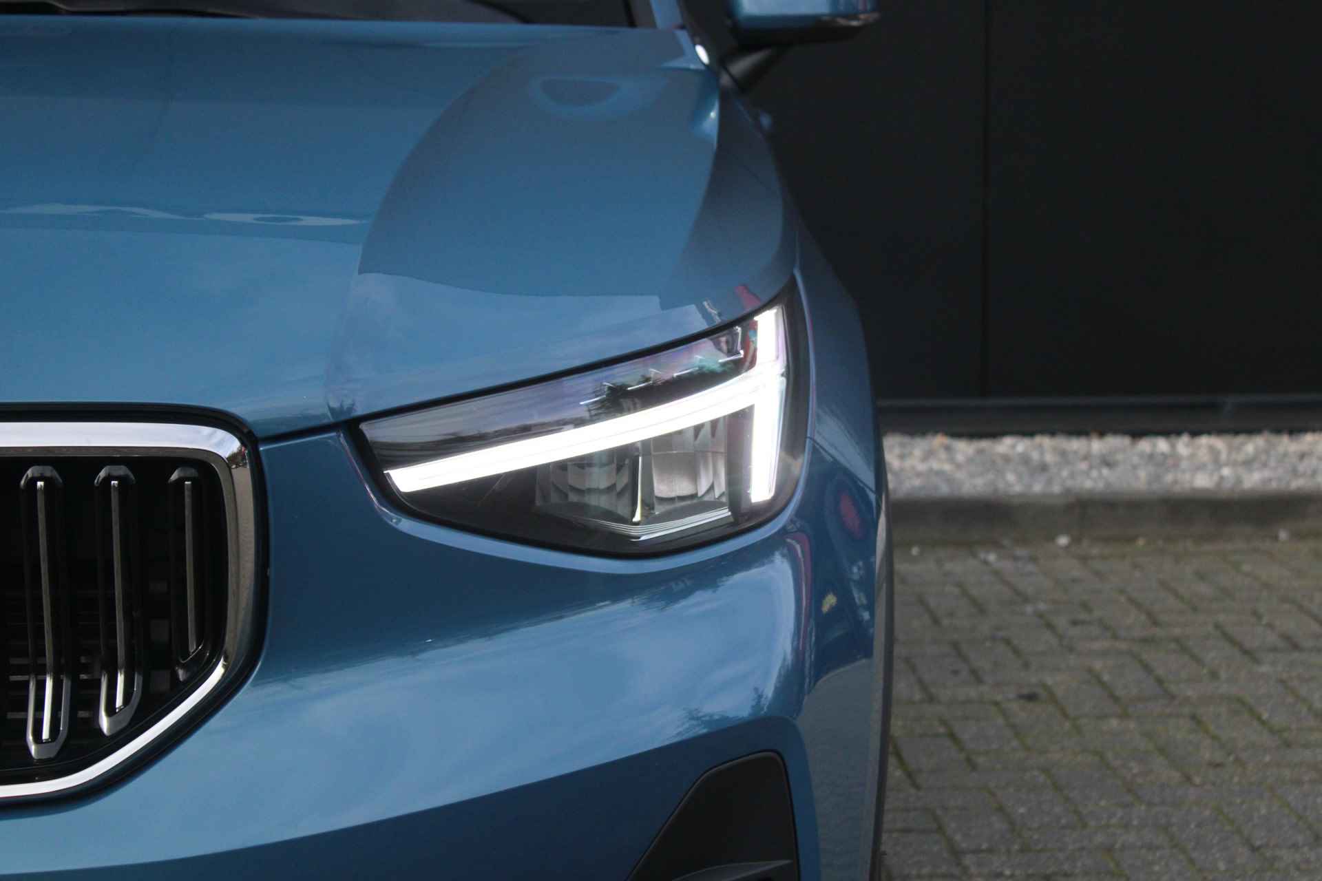 Volvo XC40 T4 Recharge Core Bright | 19'' | Camera | Stoel / stuurverwarming | Privacy-glass - 26/30