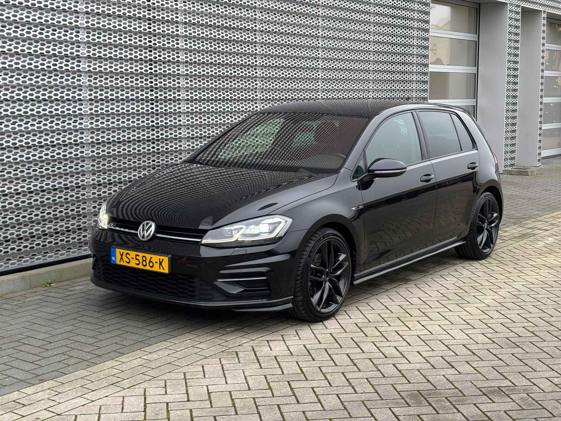 Volkswagen Golf 1.5 TSI Highline Business R / R-Line Interieur + Exterieur / LED / Alarmsysteem / Stoelverwarming / Parkeersensoren V+A - 5/33