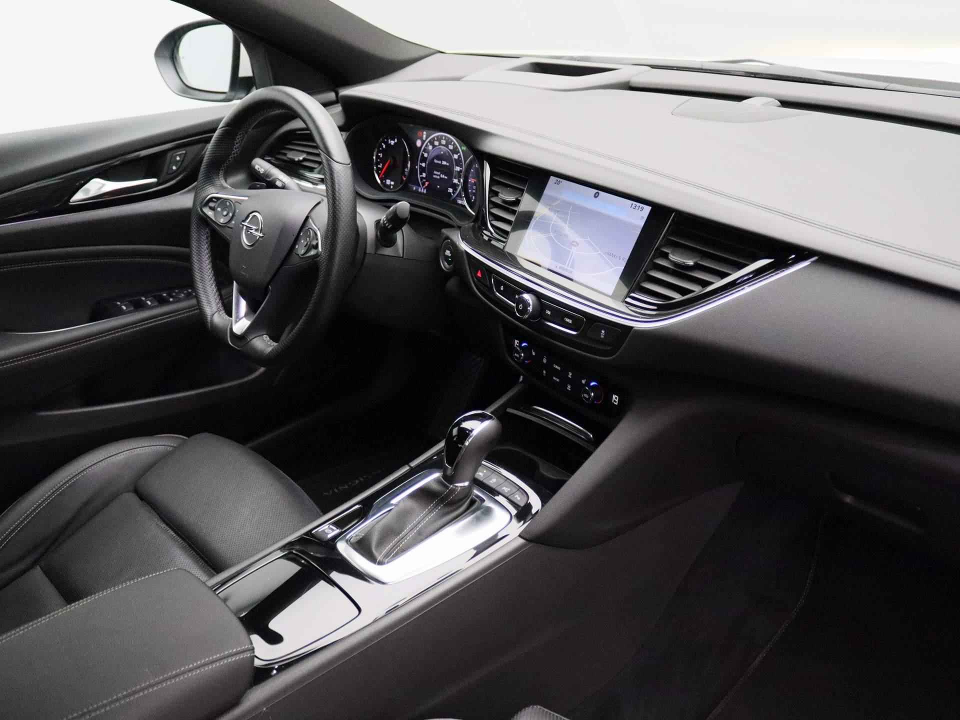 Opel Insignia Grand Sport 1.6 CDTI Aut. OPC-Line Business Executive | Leder | Head-Up Display | Stoelverwarming | Lane-Assist | - 25/30