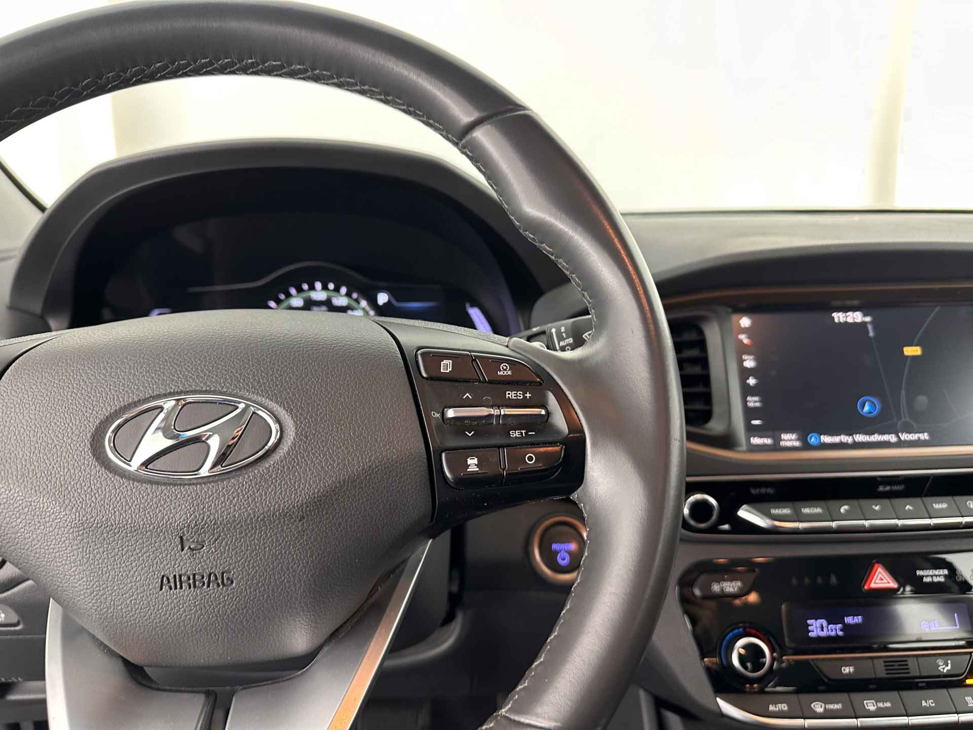 Hyundai IONIQ Comfort EV Aut. *INFINITY-AUDIO | NAVI-FULLMAP | CAMERA | CCS-FASTLOADER | LANE-ASSIST | ADAPTIVE-CRUISE | KEYLESS | SHIFT-PADDLES | PDC | CARPLAY |  DAB+ | COMFORT-SEATS | 16"ALU* - 17/31