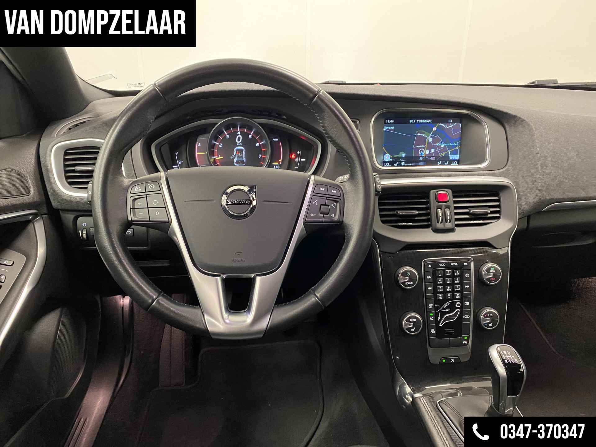 Volvo V40 2.0 T3 /152PK / Nordic+ / TREKH. / NAVI / CRUISE.C / STOELVERW. / - 13/50