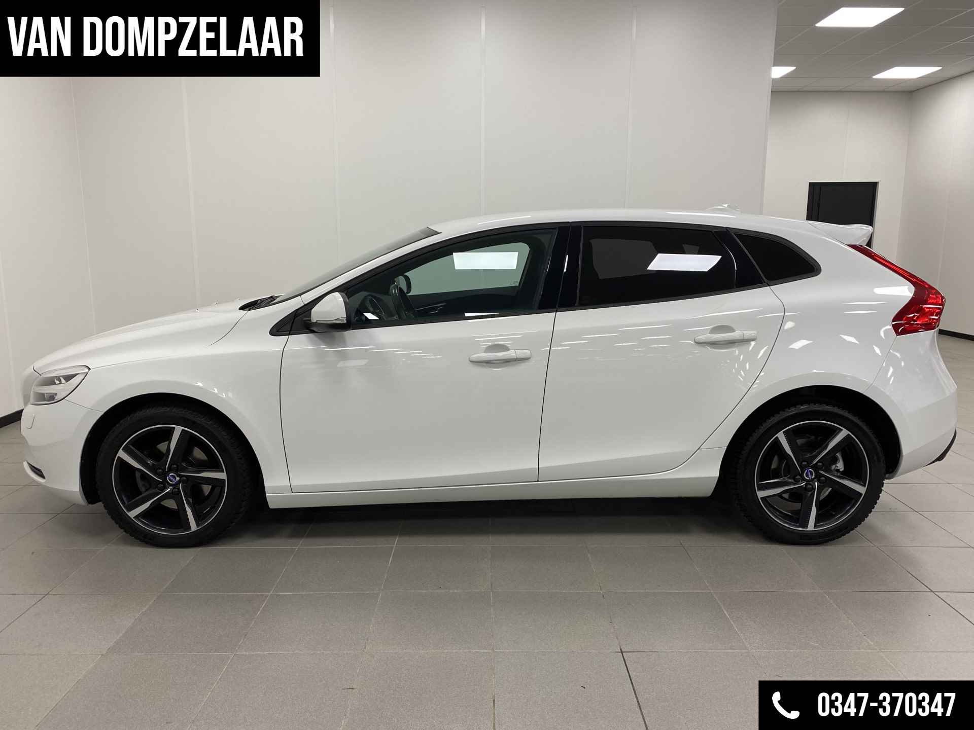 Volvo V40 2.0 T3 /152PK / Nordic+ / TREKH. / NAVI / CRUISE.C / STOELVERW. / - 26/50