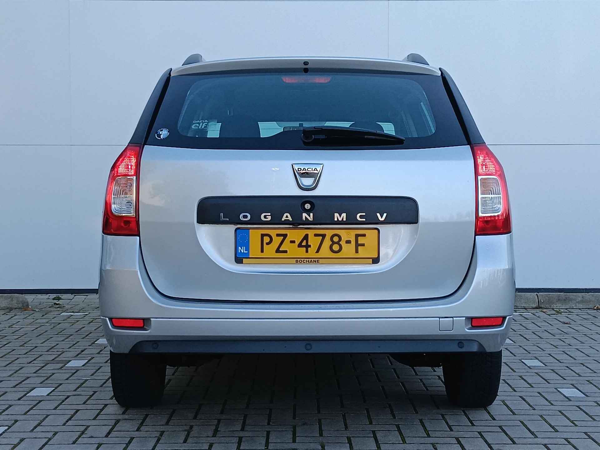 Dacia Logan MCV 0.9 TCe 90 Laureate LPG G3 / Navigatie / Parkeersensoren + Camera / Airconditioning / Dakrail / Cruise Control - 12/34