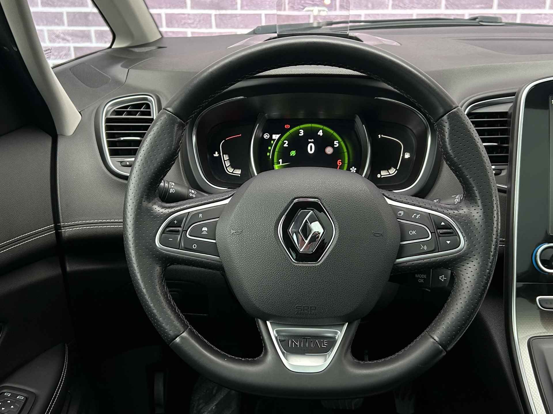 Renault Scénic 1.3 TCe Initiale Paris | Schuif-kanteldak | Head-Up | Trekhaak | Adaptive Cruise Control | Stoelverwarming | Massagestoelen | Climate Control | Navigatie | Achteruitrijcamera - 15/39