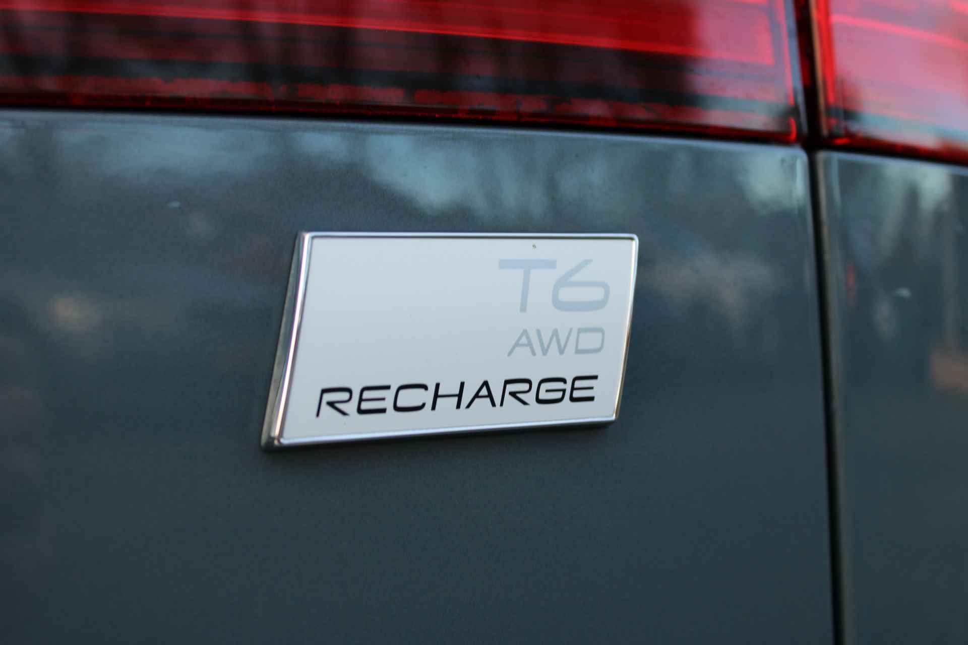 Volvo V60 T6 350 pk Recharge AWD Plus Dark | Trekhaak | Keyless Entry | Blis | Long Range - 35/35