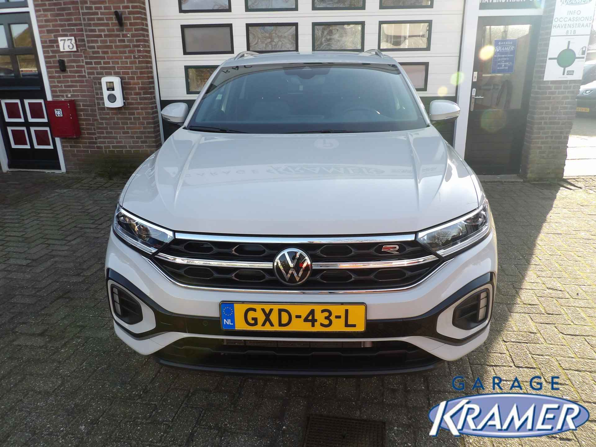 Volkswagen T-Roc 1.5 TSI R-Line - 2/35