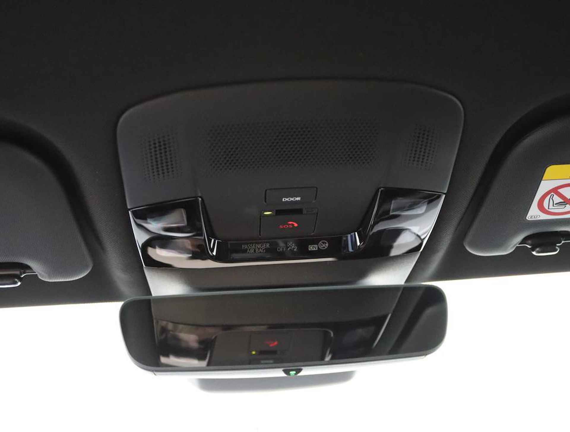 Lexus LBX Emotion 2WD | Advanced Pack | Mark Levinson | Head-Up Display - 31/50