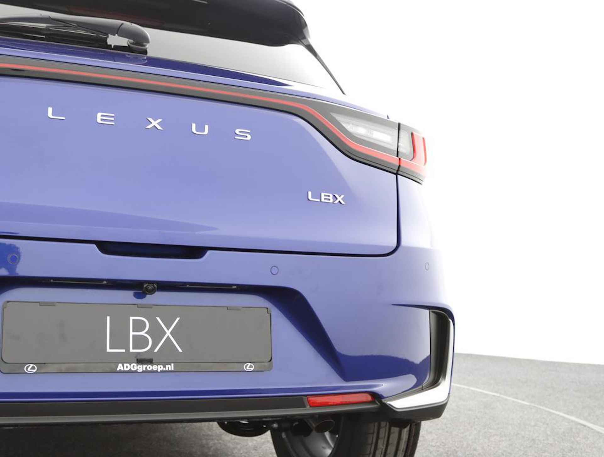 Lexus LBX Emotion 2WD | Advanced Pack | Mark Levinson | Head-Up Display - 39/50