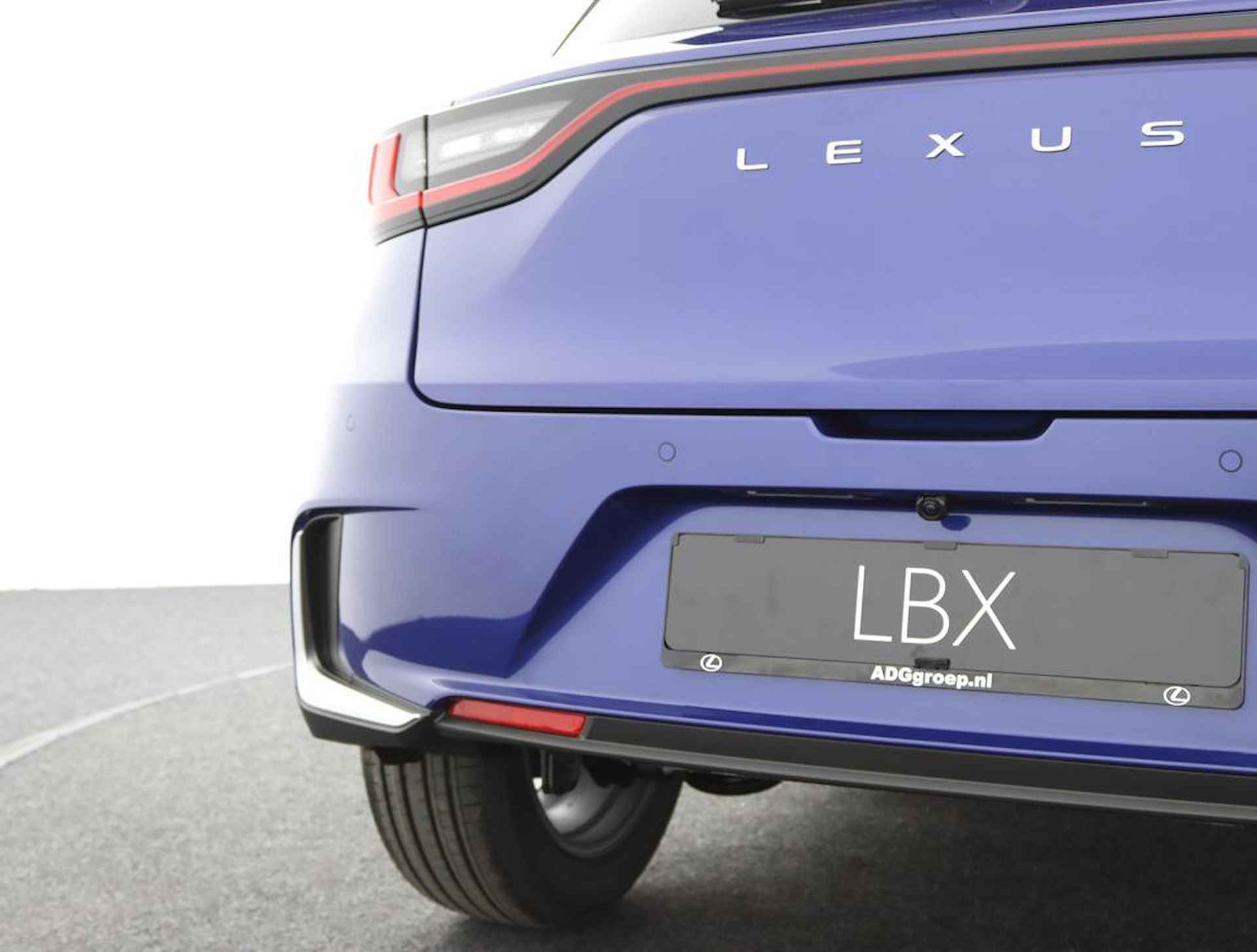 Lexus LBX Emotion 2WD | Advanced Pack | Mark Levinson | Head-Up Display - 40/50
